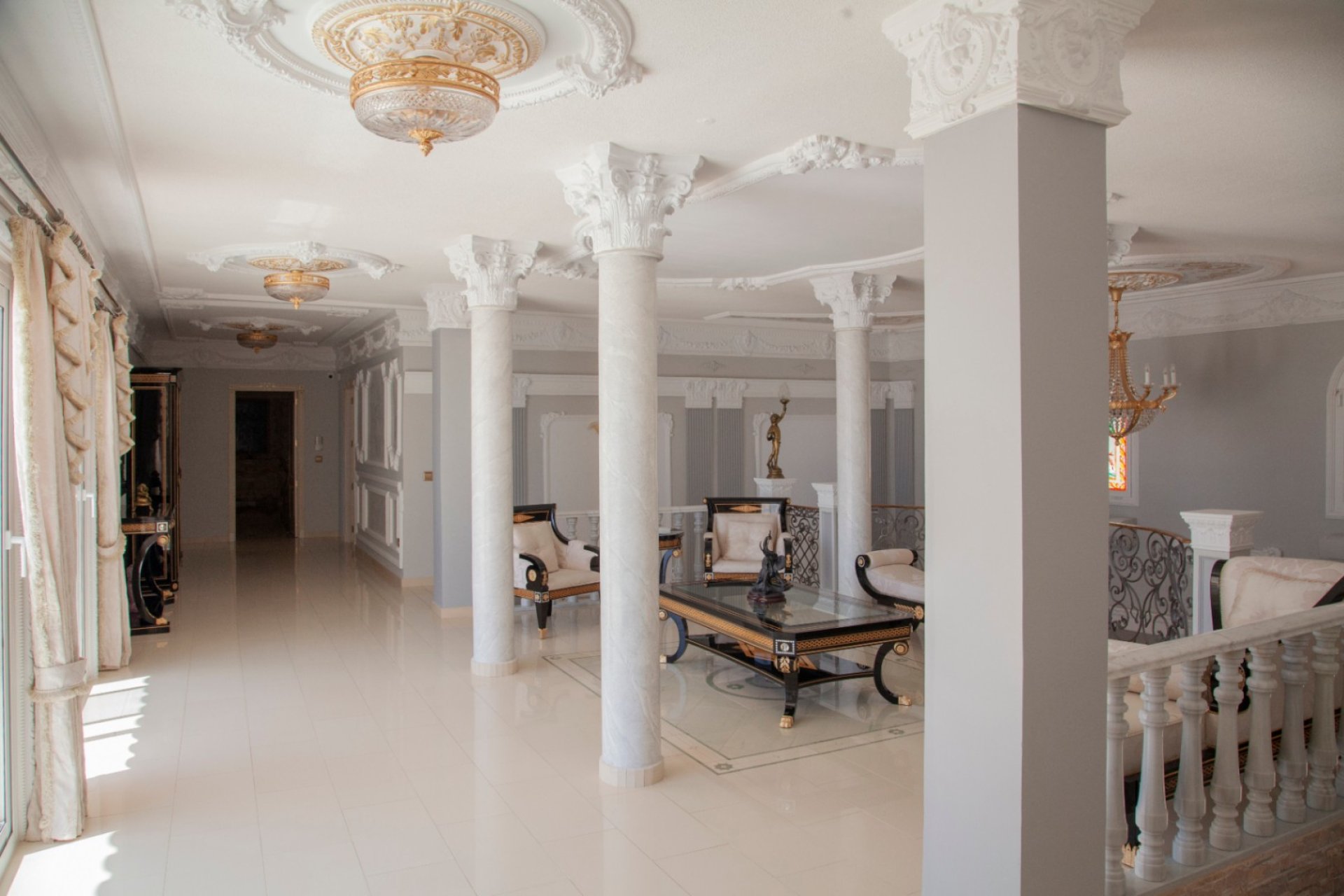 Resale - Villa - Altea