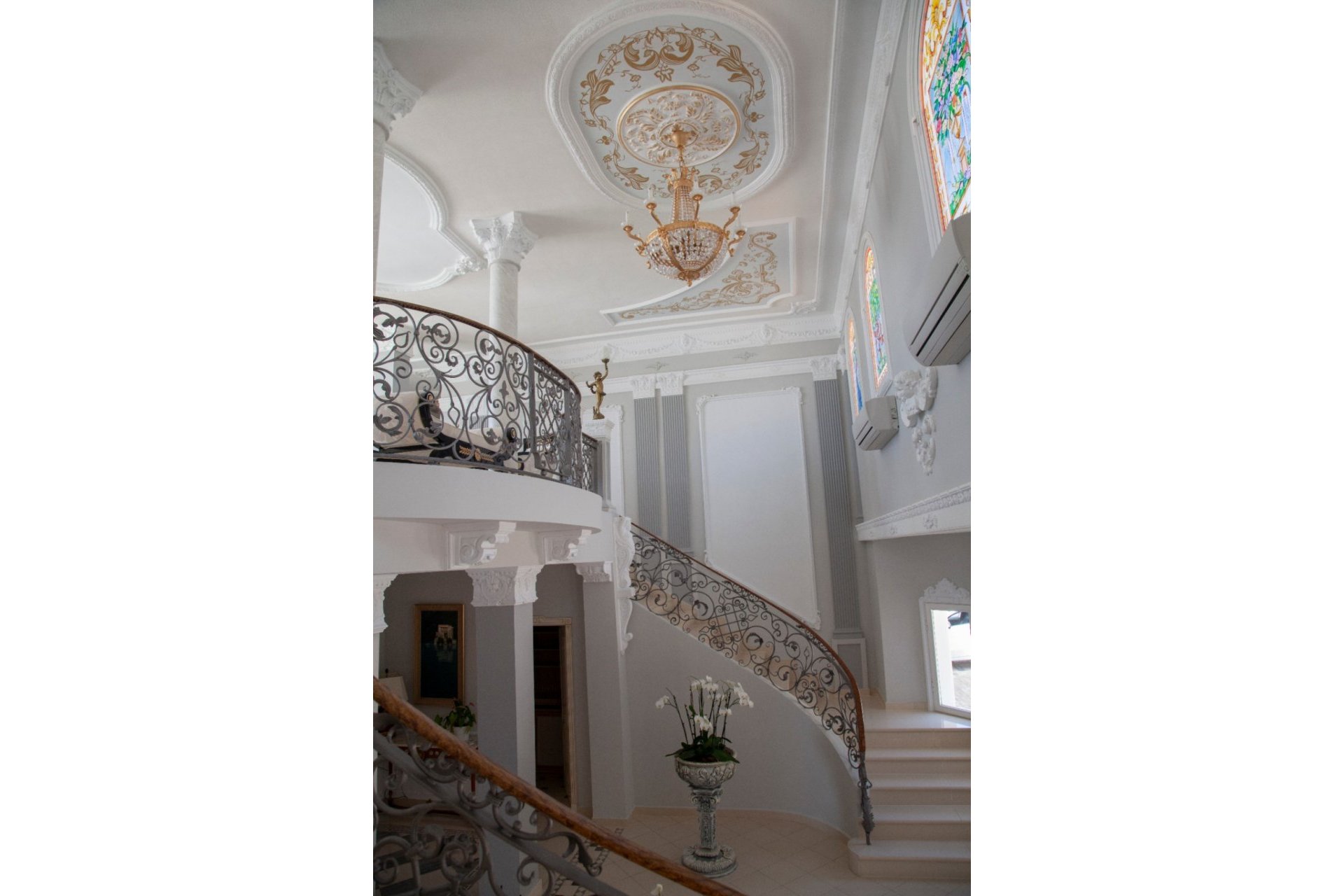 Resale - Villa - Altea