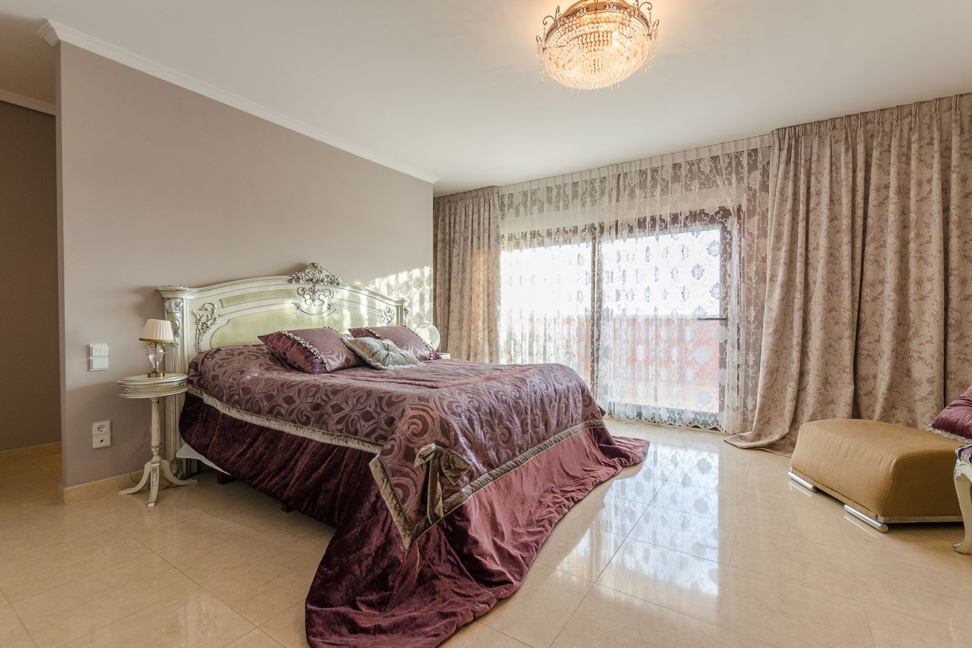 Resale - Villa - Altea