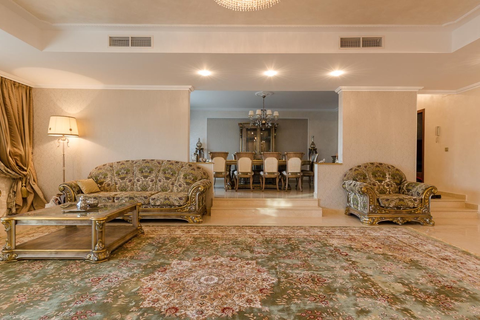Resale - Villa - Altea