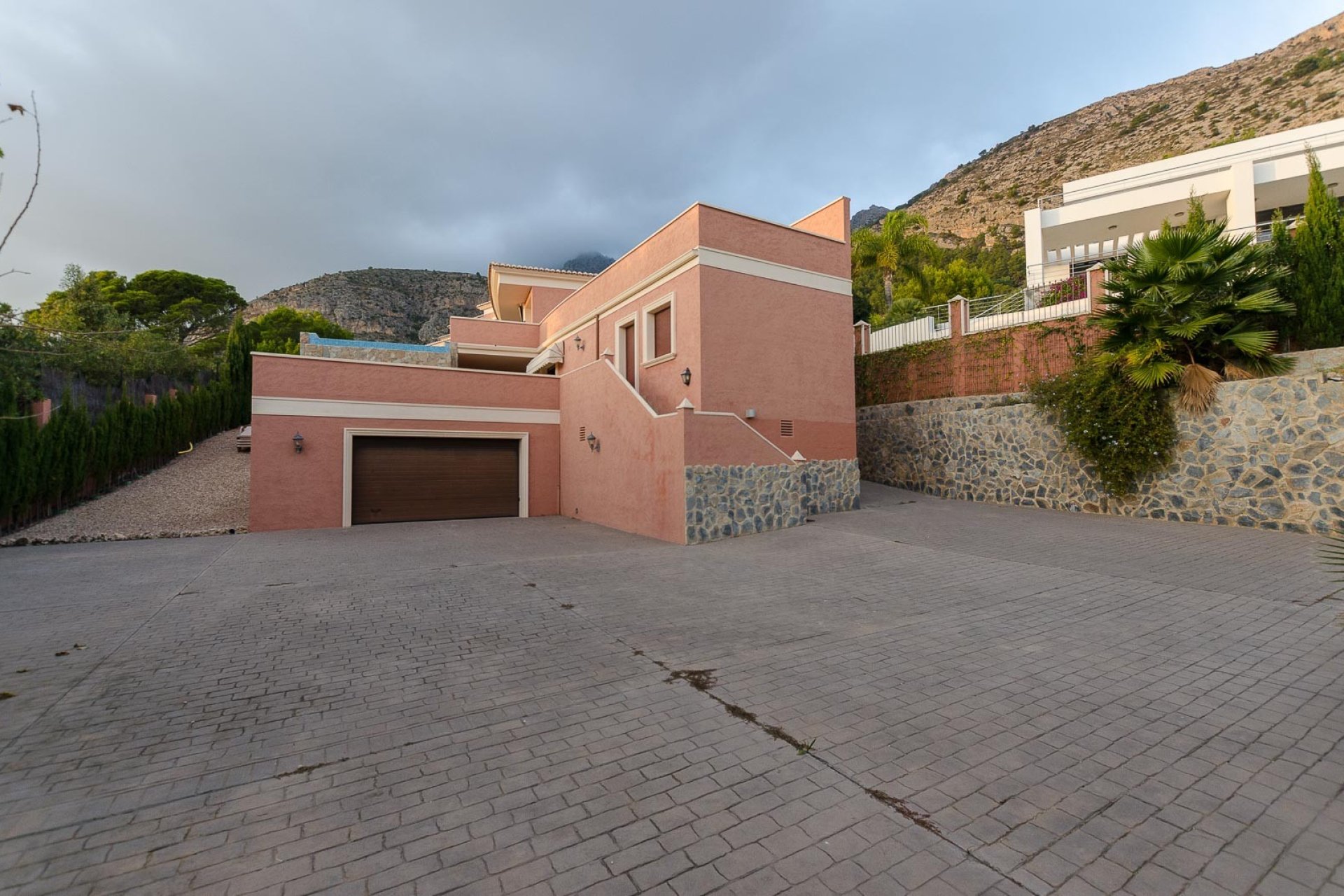 Resale - Villa - Altea
