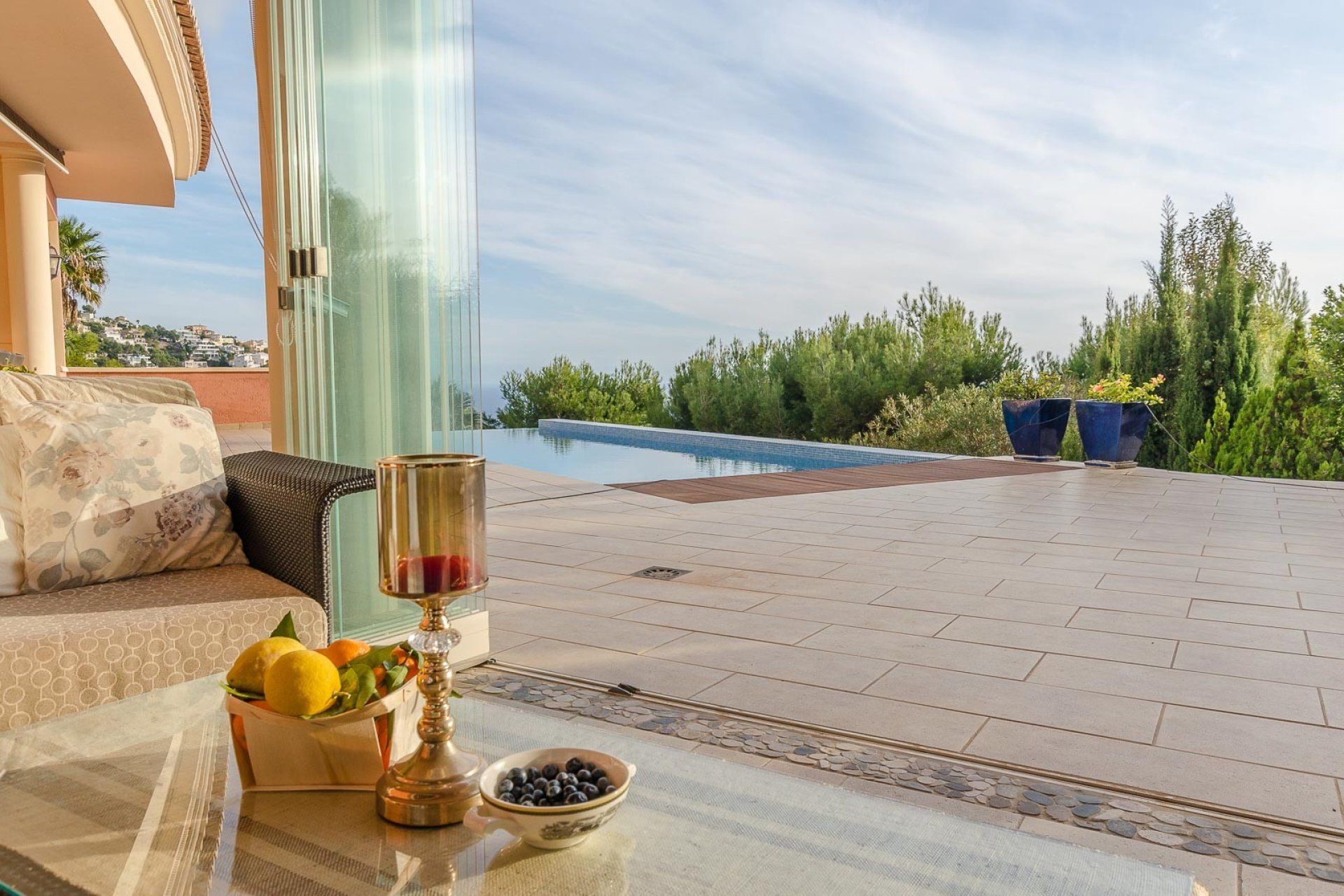 Resale - Villa - Altea