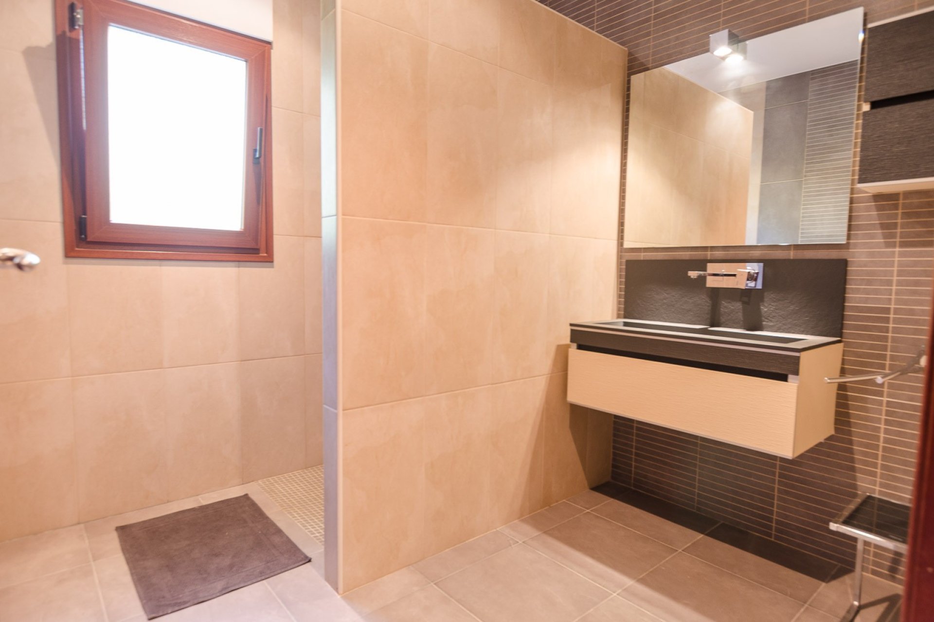 Resale - Villa - Altea
