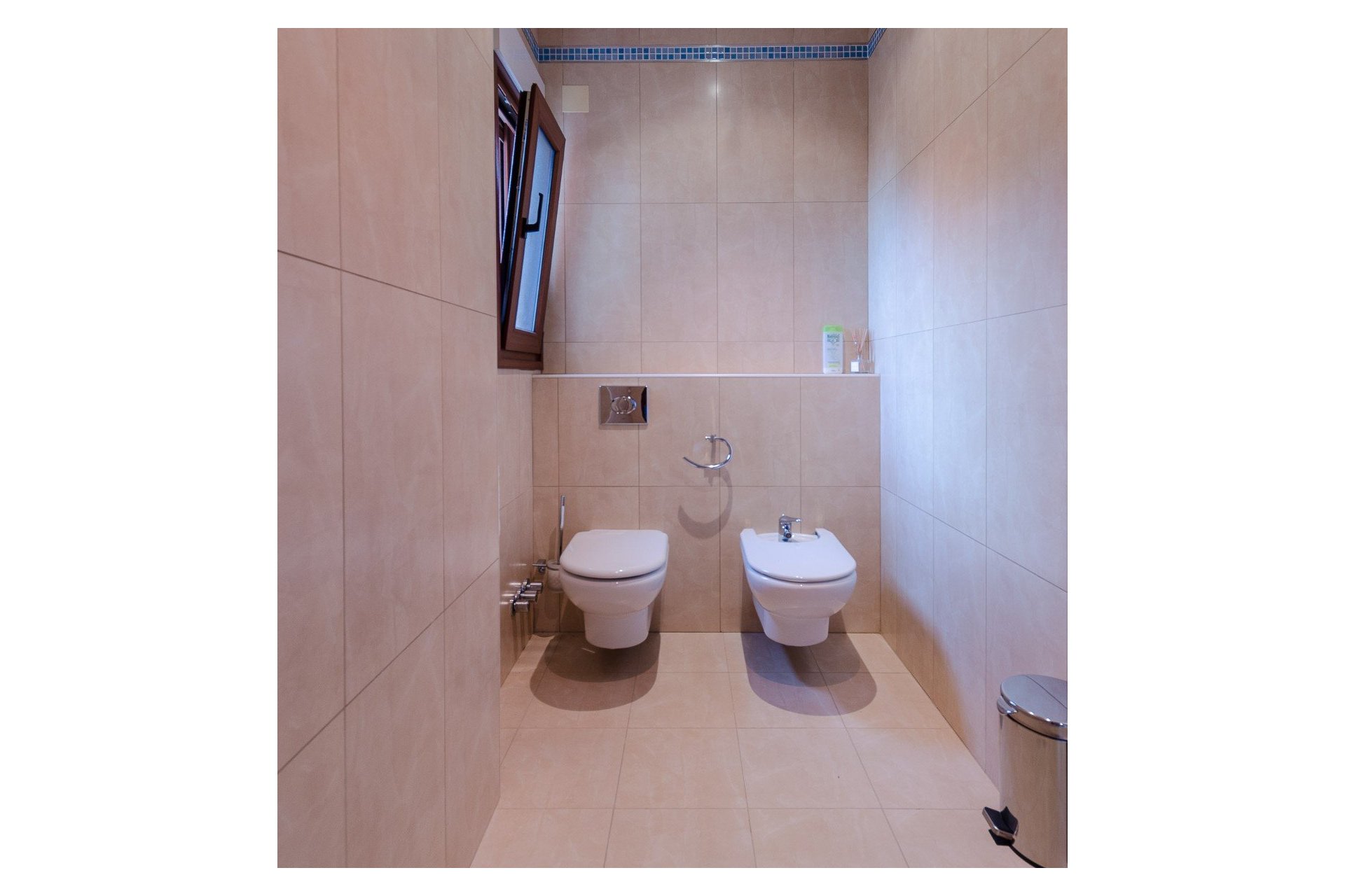 Resale - Villa - Altea