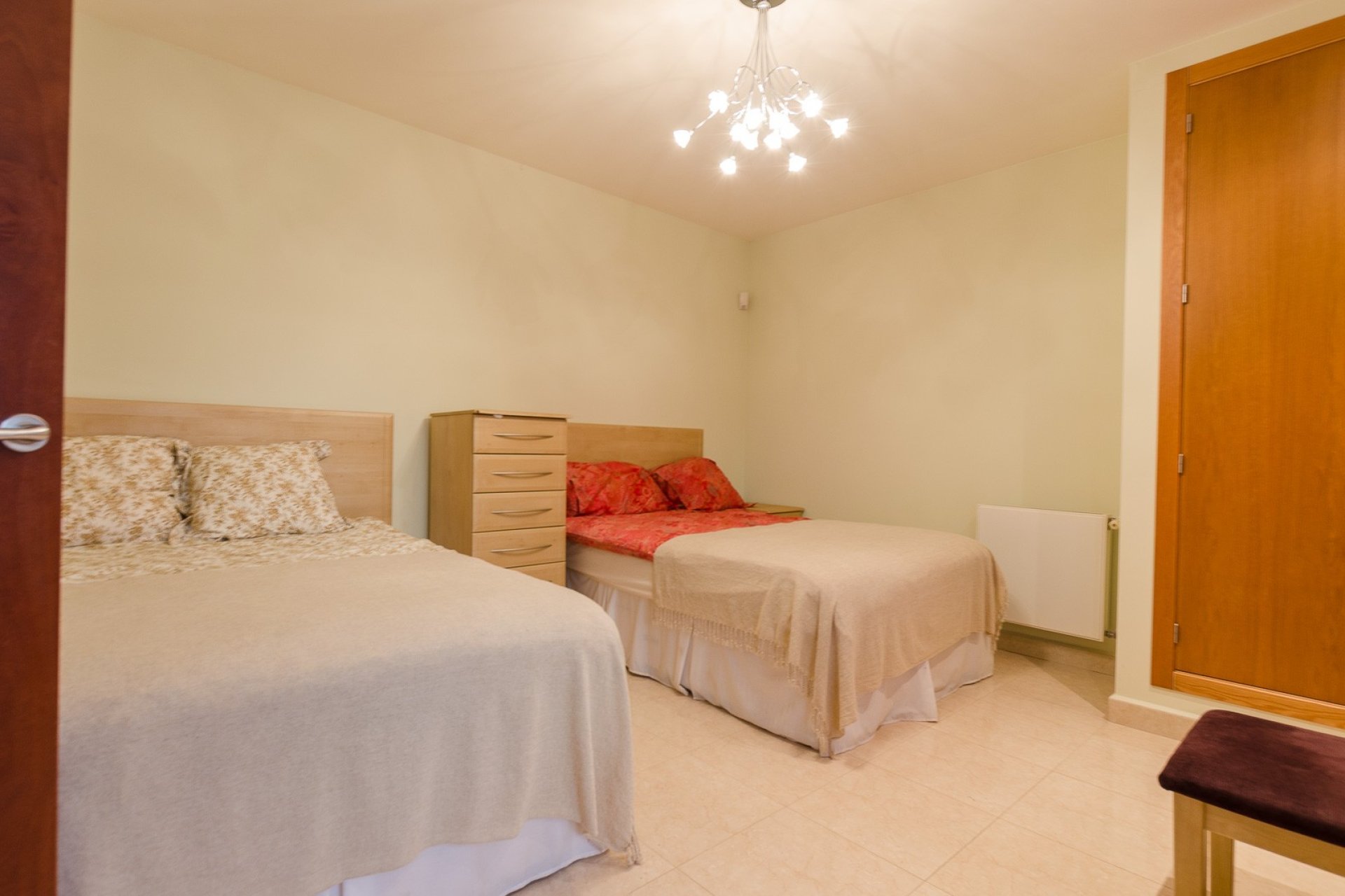 Resale - Villa - Altea