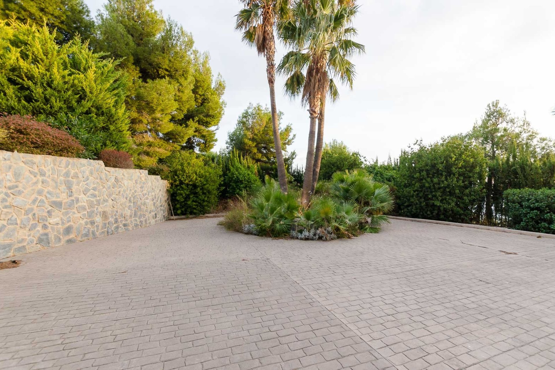 Resale - Villa - Altea