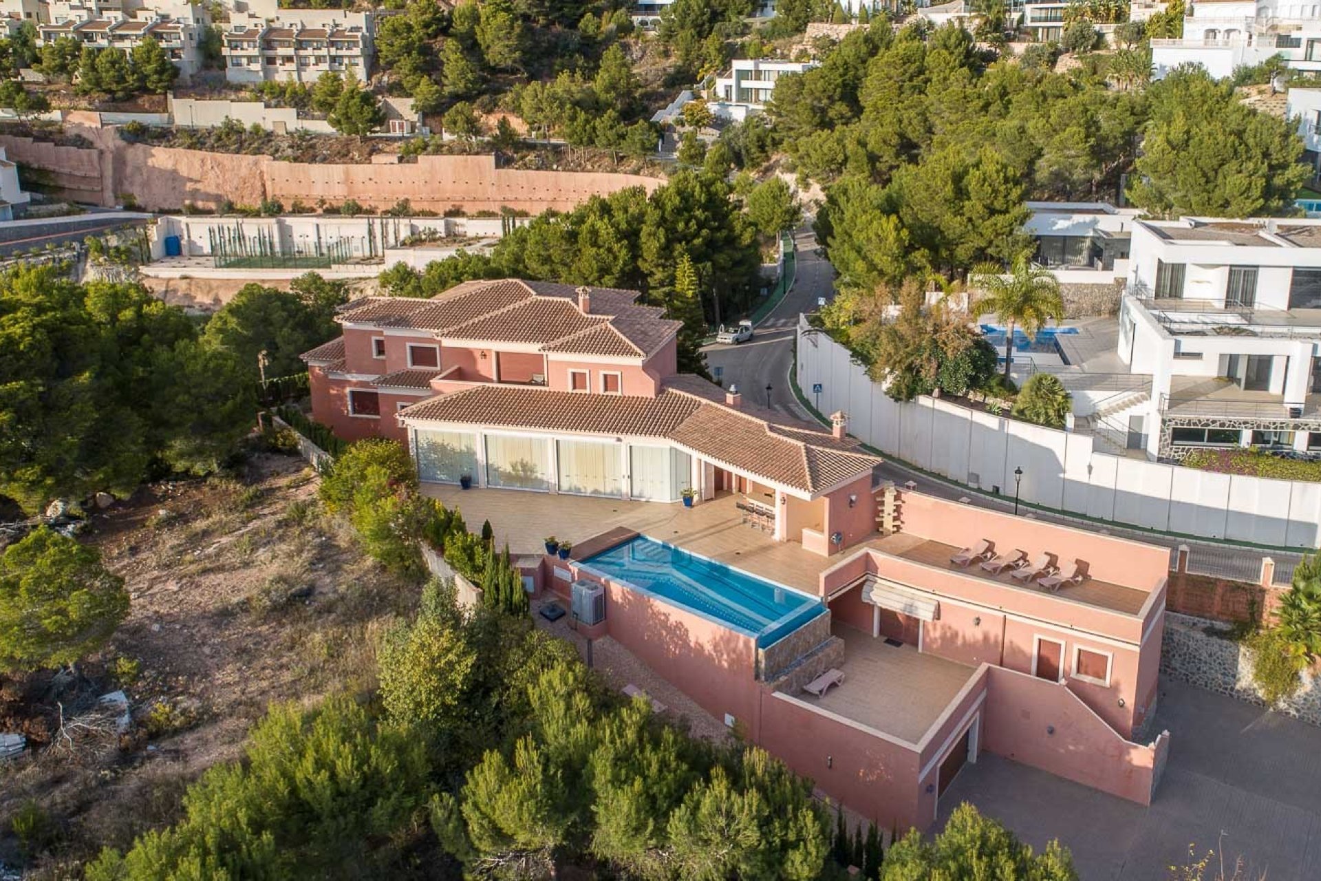 Resale - Villa - Altea