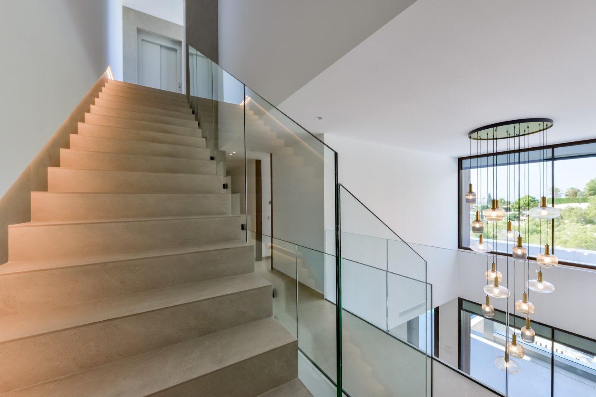 Resale - Villa - Altea