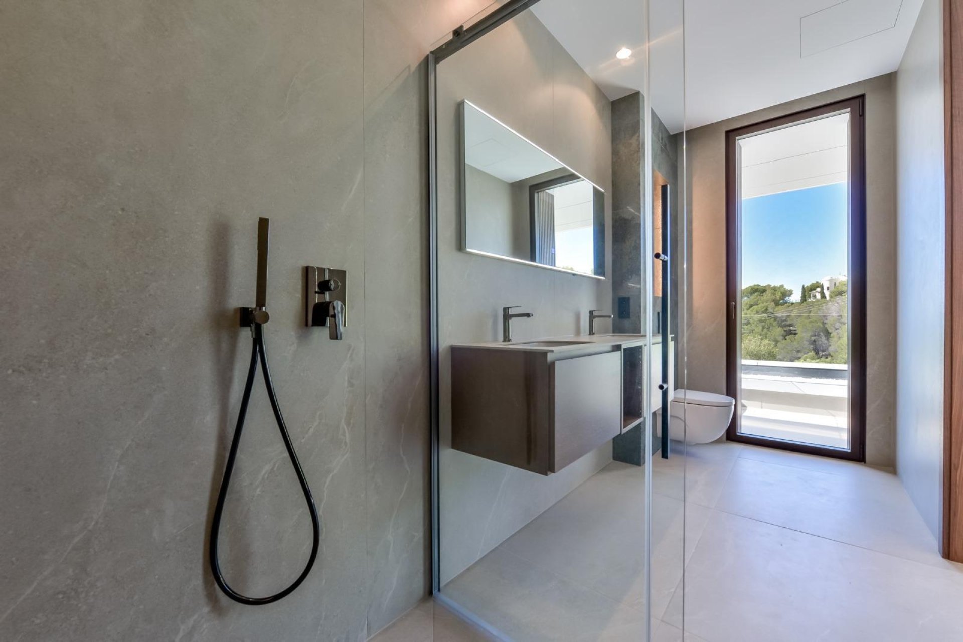 Resale - Villa - Altea