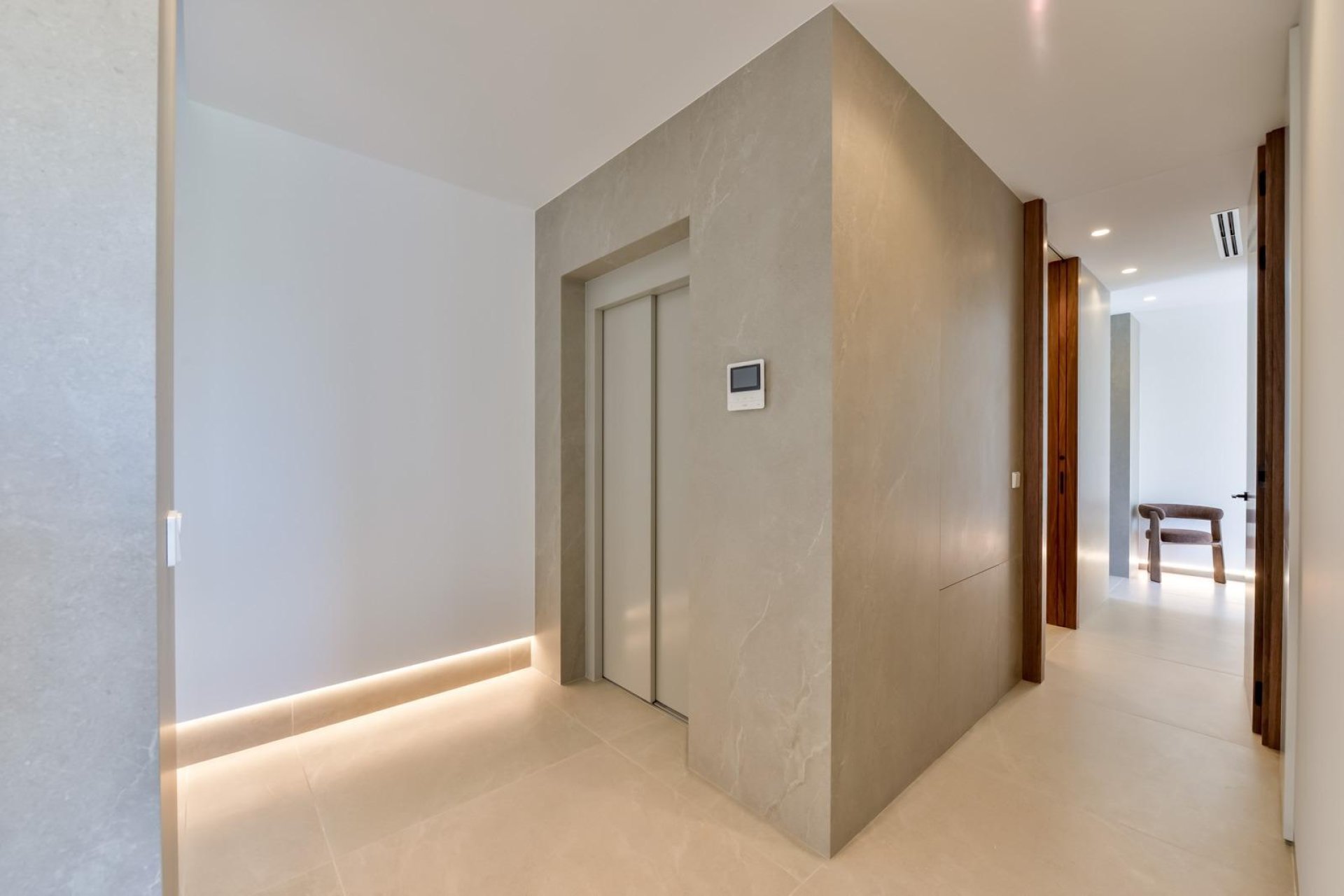 Resale - Villa - Altea