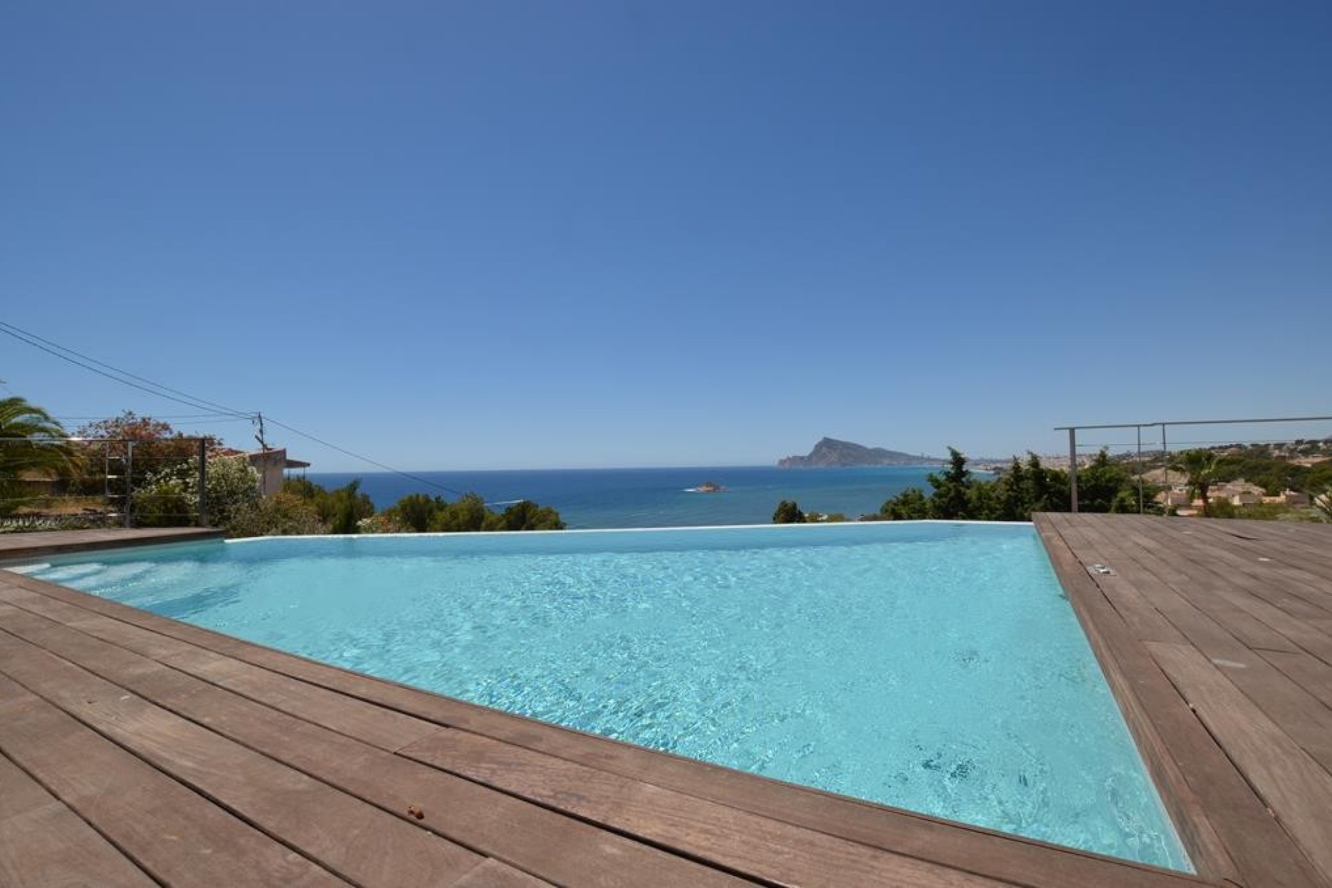 Resale - Villa - Altea
