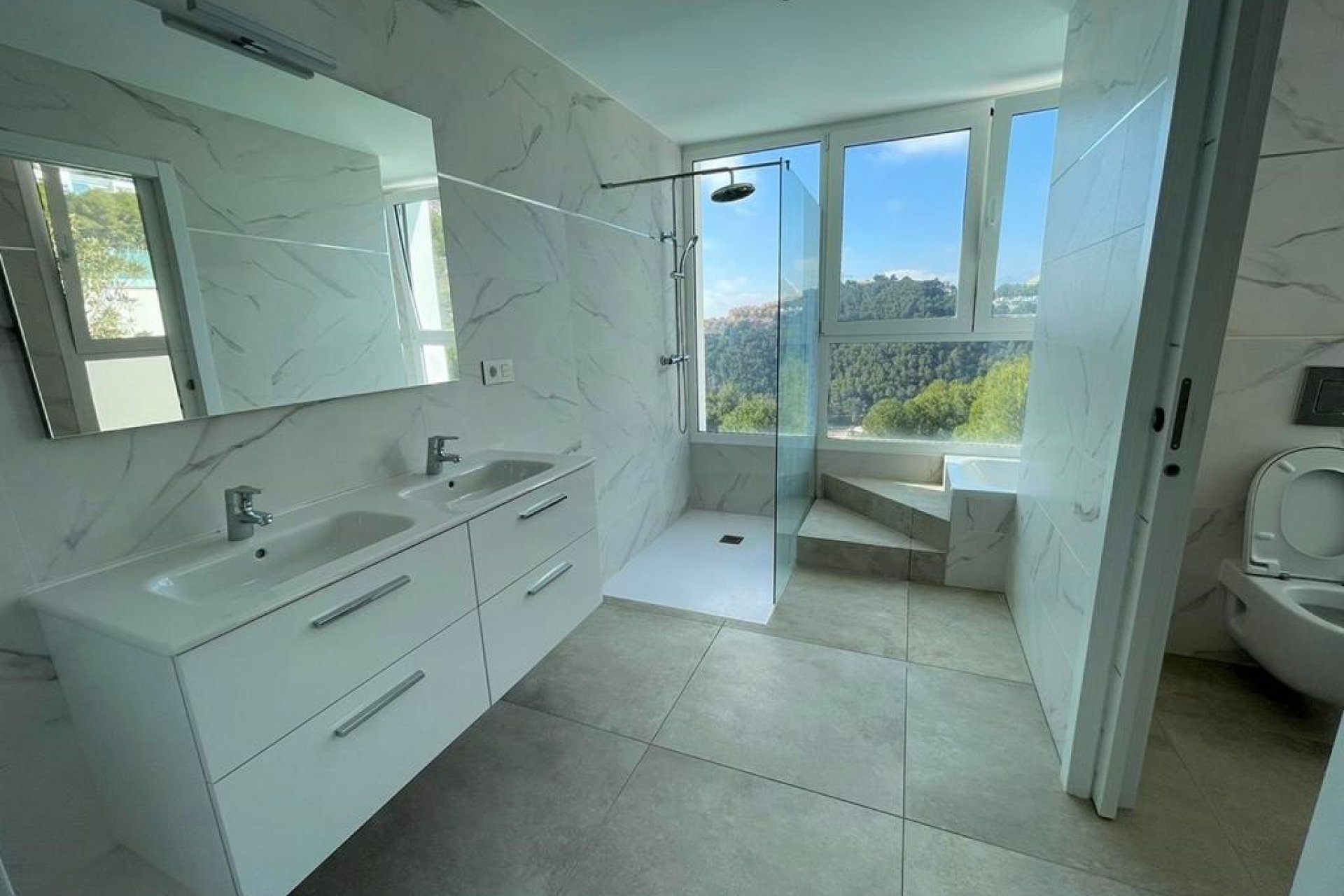Resale - Villa - Altea