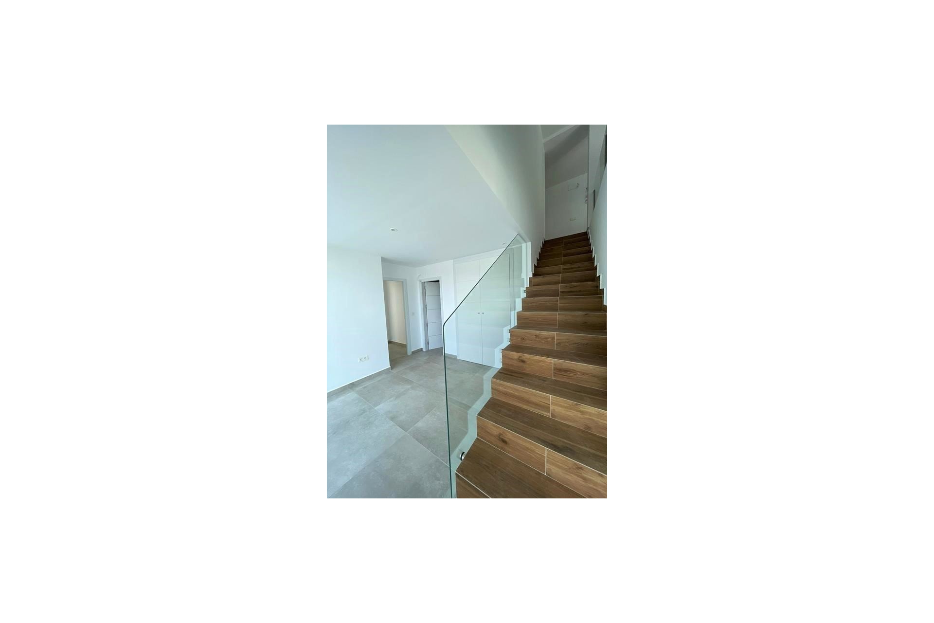Resale - Villa - Altea