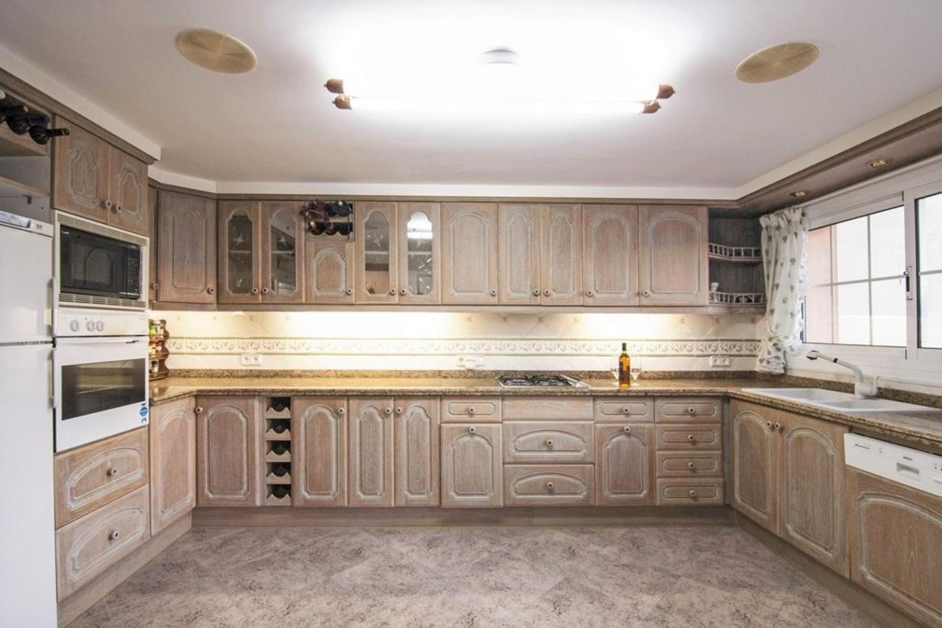 Resale - Villa - Benissa - Costa blanca