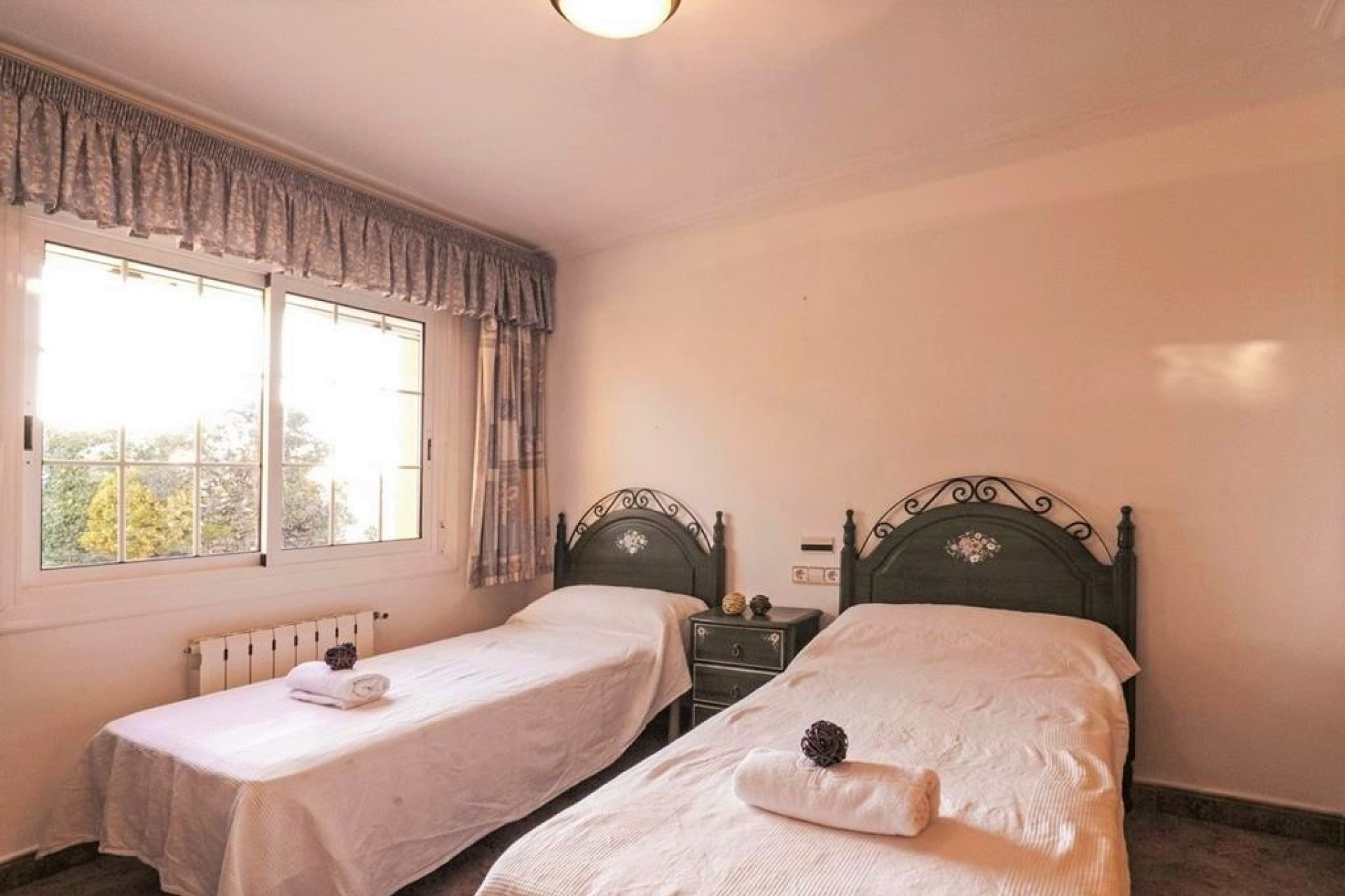 Resale - Villa - Benissa - Costa blanca