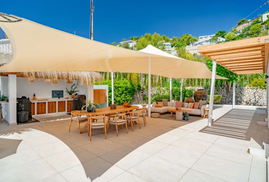 Resale - Villa - Benissa