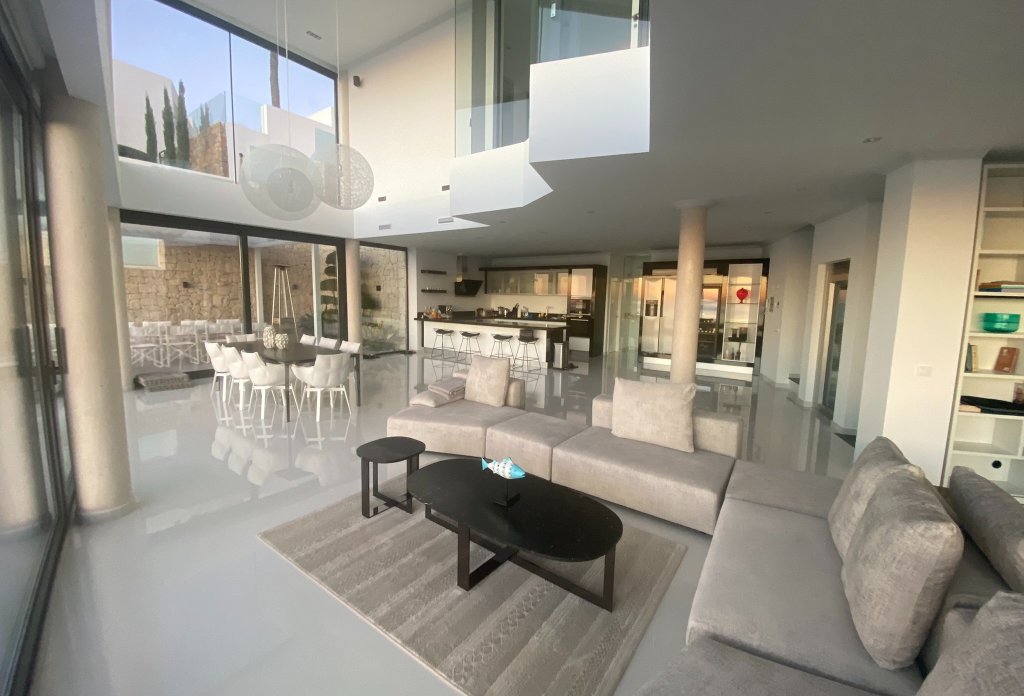 Resale - Villa - Benissa