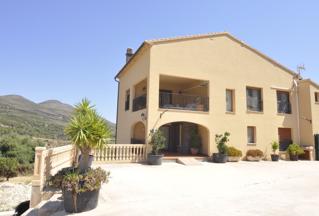 Resale - Villa - Benissa