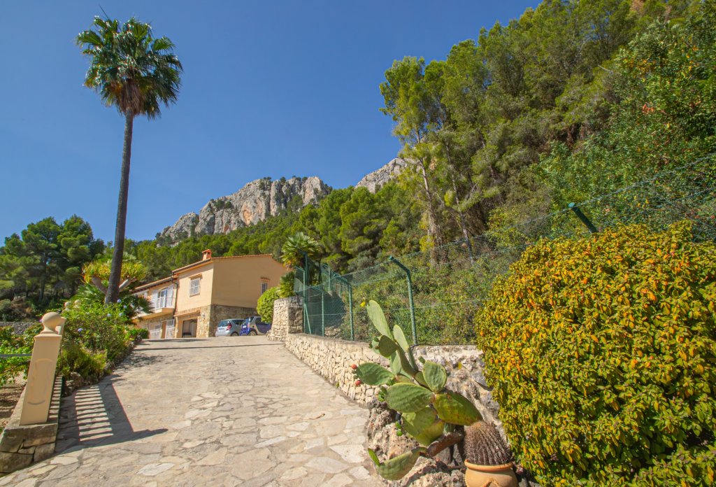 Resale - Villa - Benissa