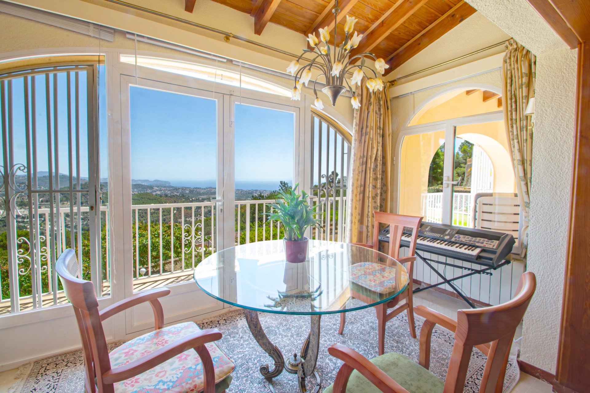 Resale - Villa - Benissa