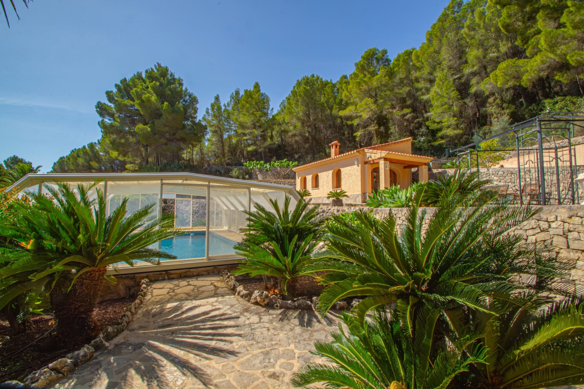 Resale - Villa - Benissa