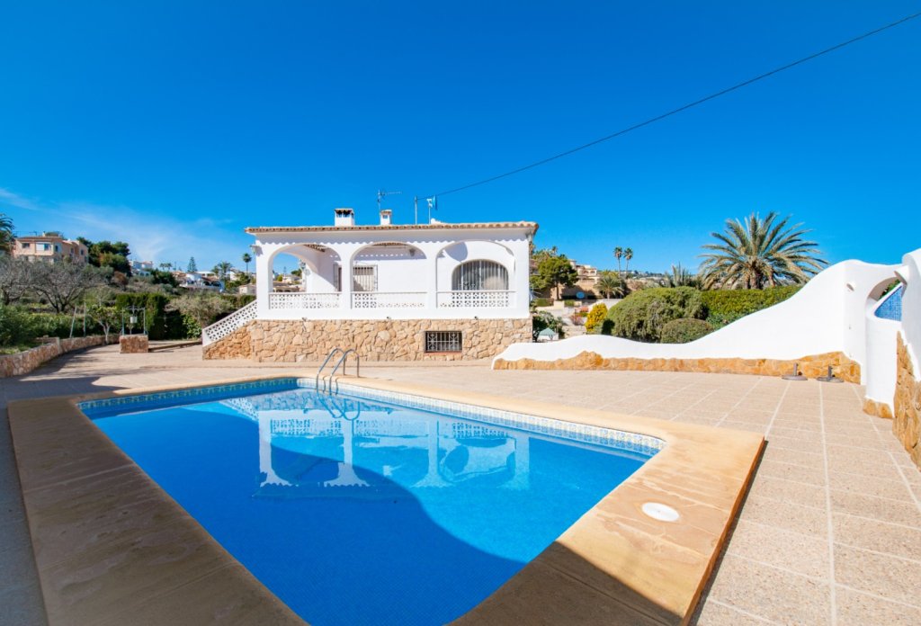 Resale - Villa - Benissa