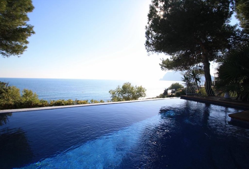 Resale - Villa - Calpe - Basetes