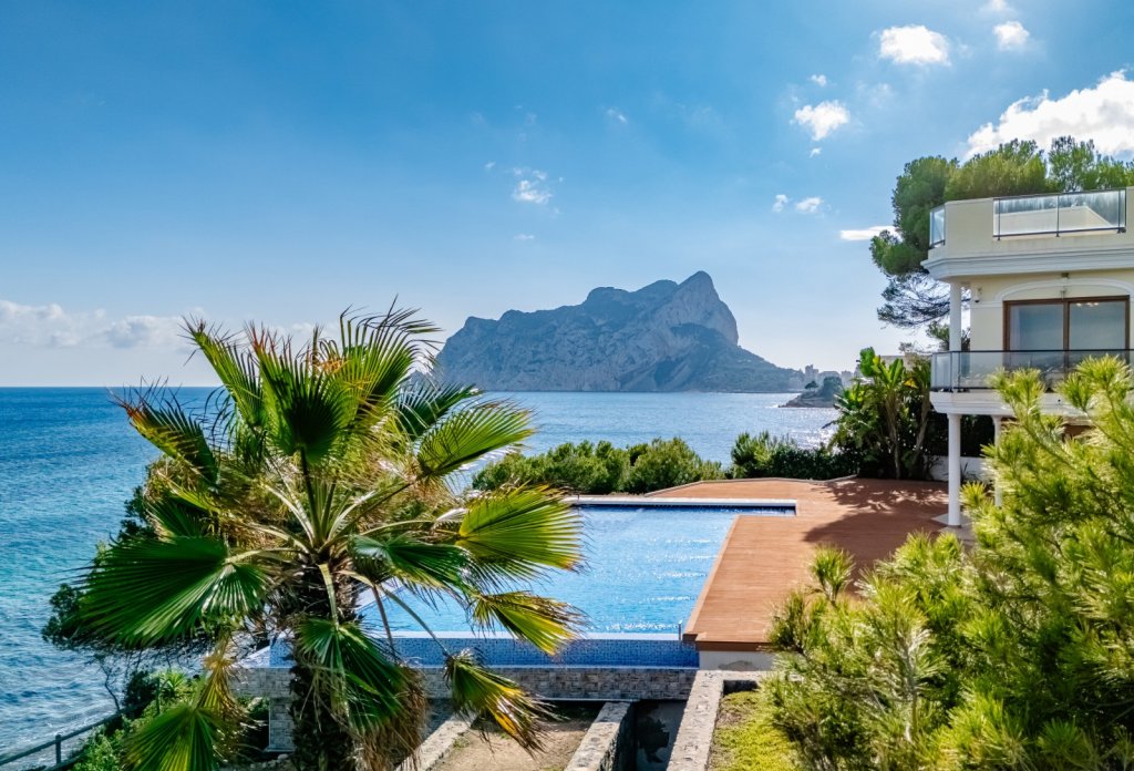 Resale - Villa - Calpe - Basetes
