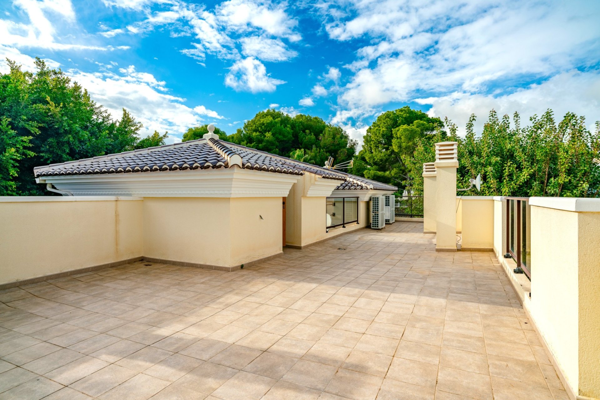 Resale - Villa - Calpe - Basetes