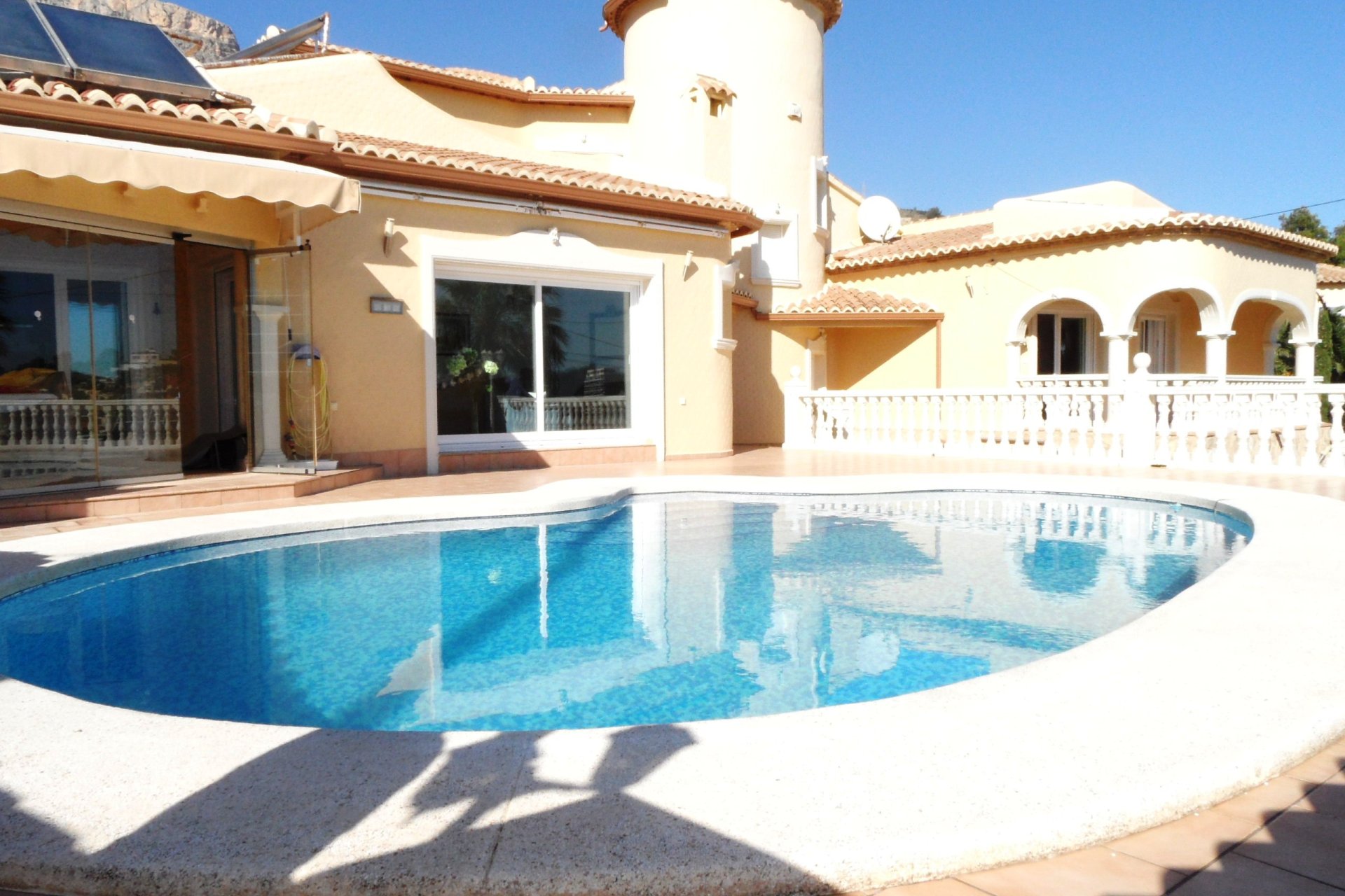 Resale - Villa - Calpe - Canuta,la