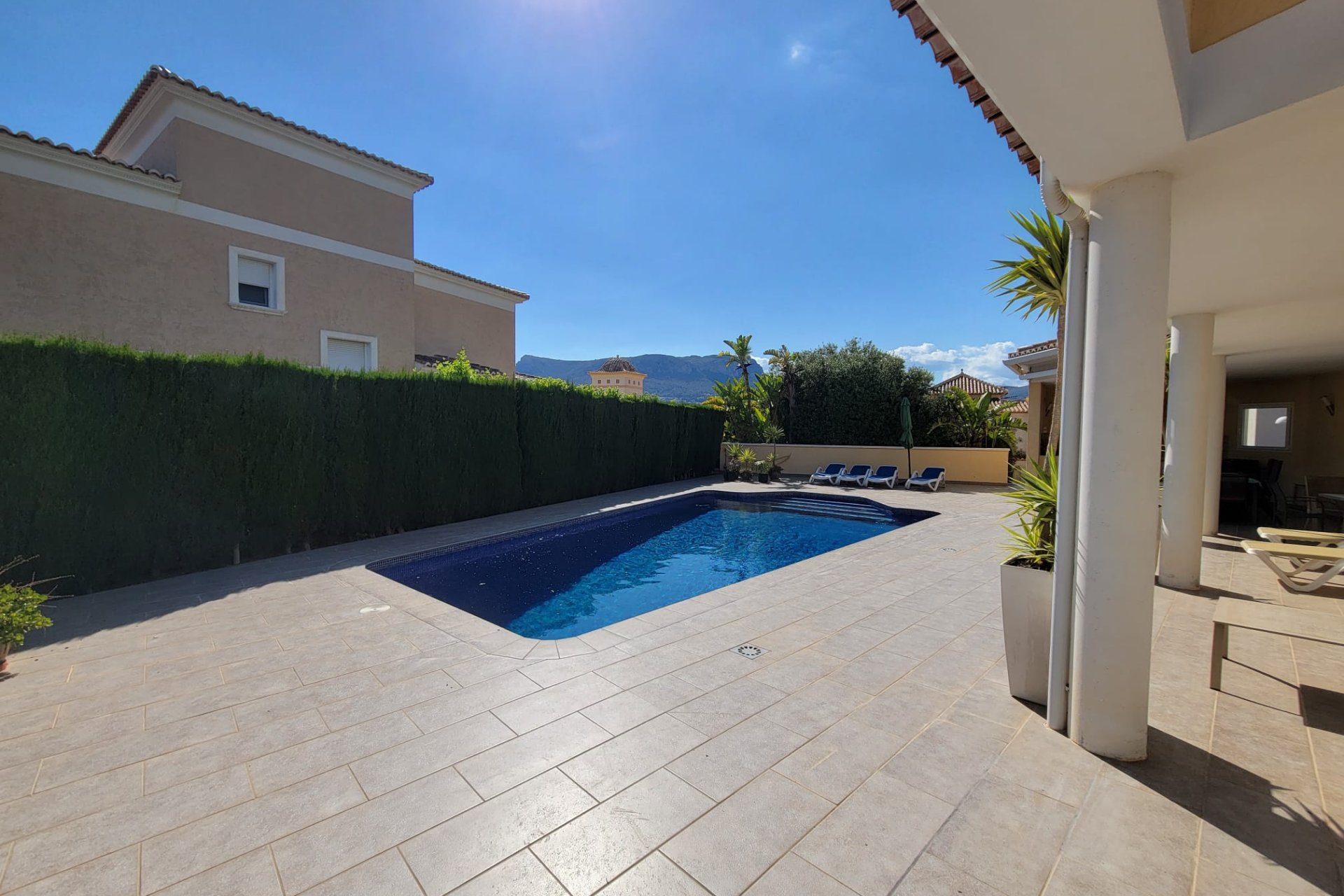 Resale - Villa - Calpe - Casanova