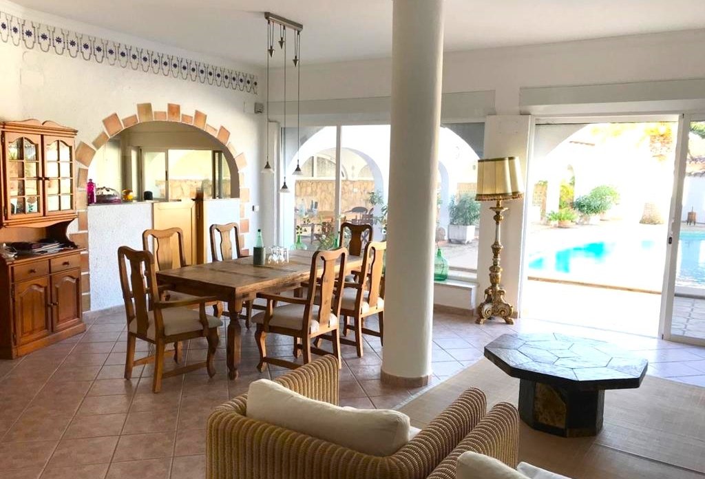 Resale - Villa - Calpe - Cometa