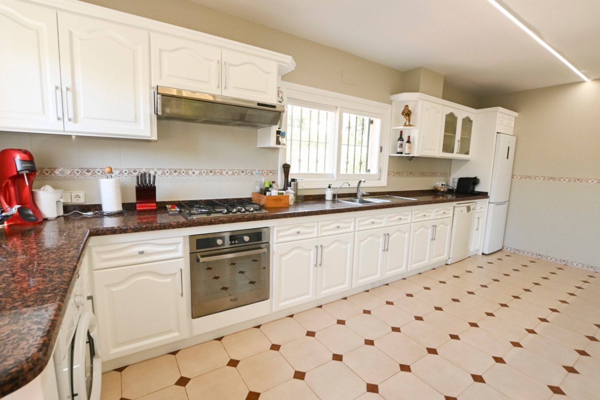 Resale - Villa - Calpe - Cucarres