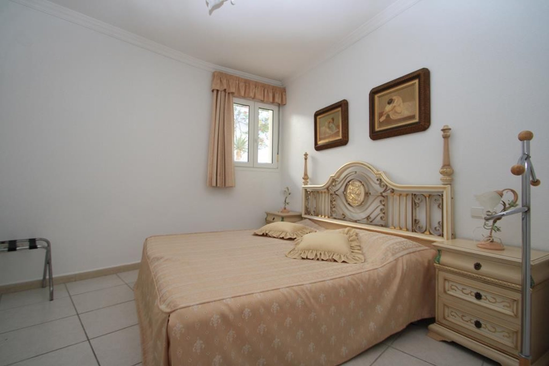 Resale - Villa - Calpe - Cucarres