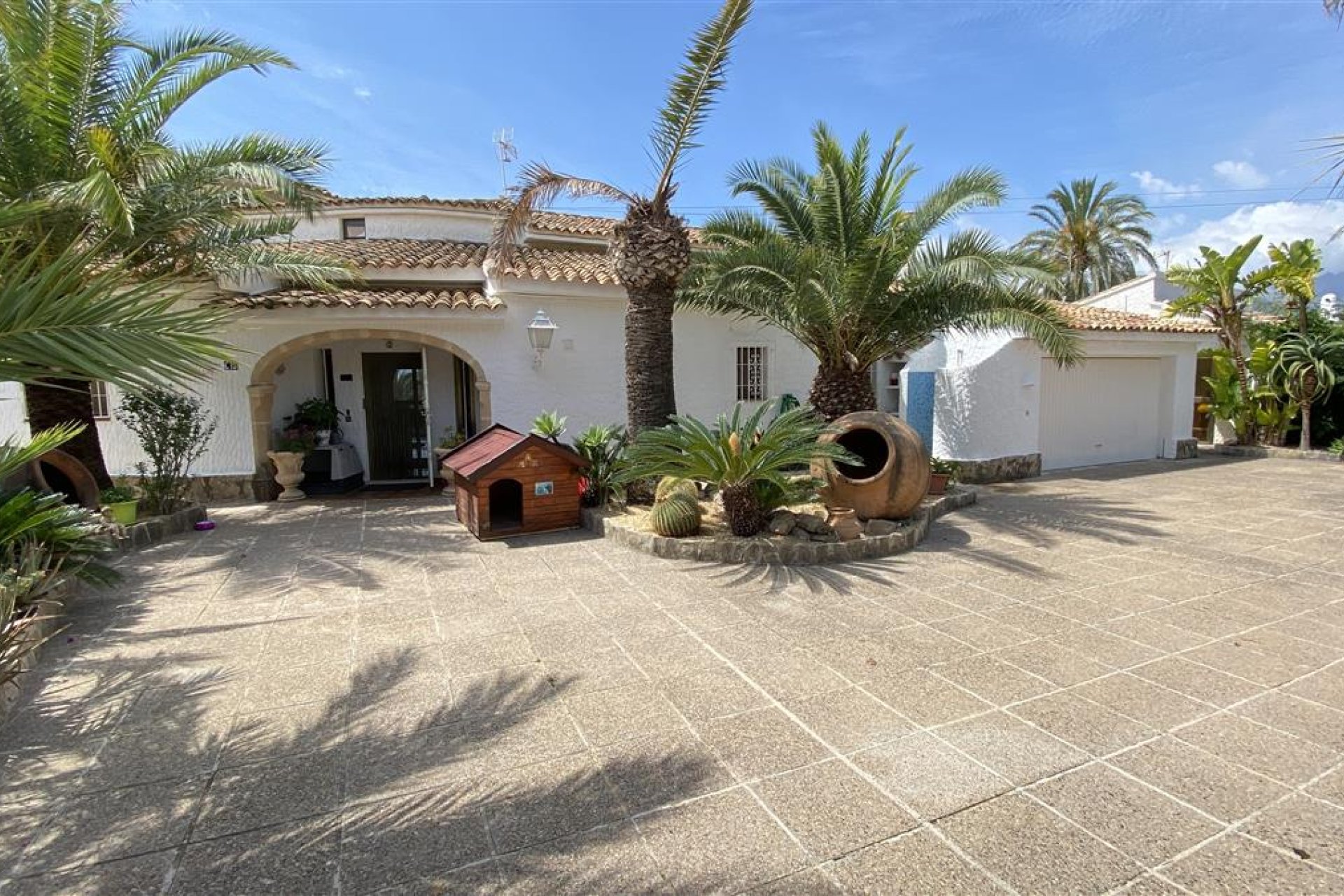 Resale - Villa - Calpe - Empedrola