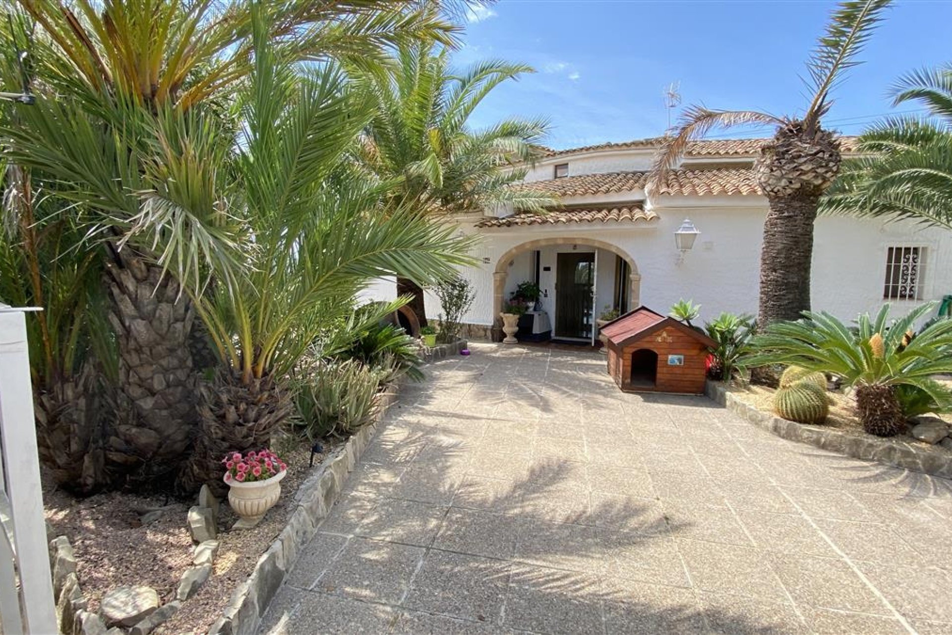 Resale - Villa - Calpe - Empedrola