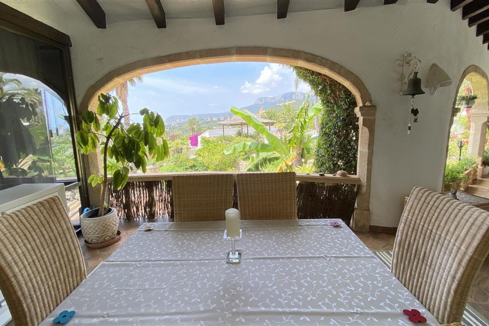 Resale - Villa - Calpe - Empedrola