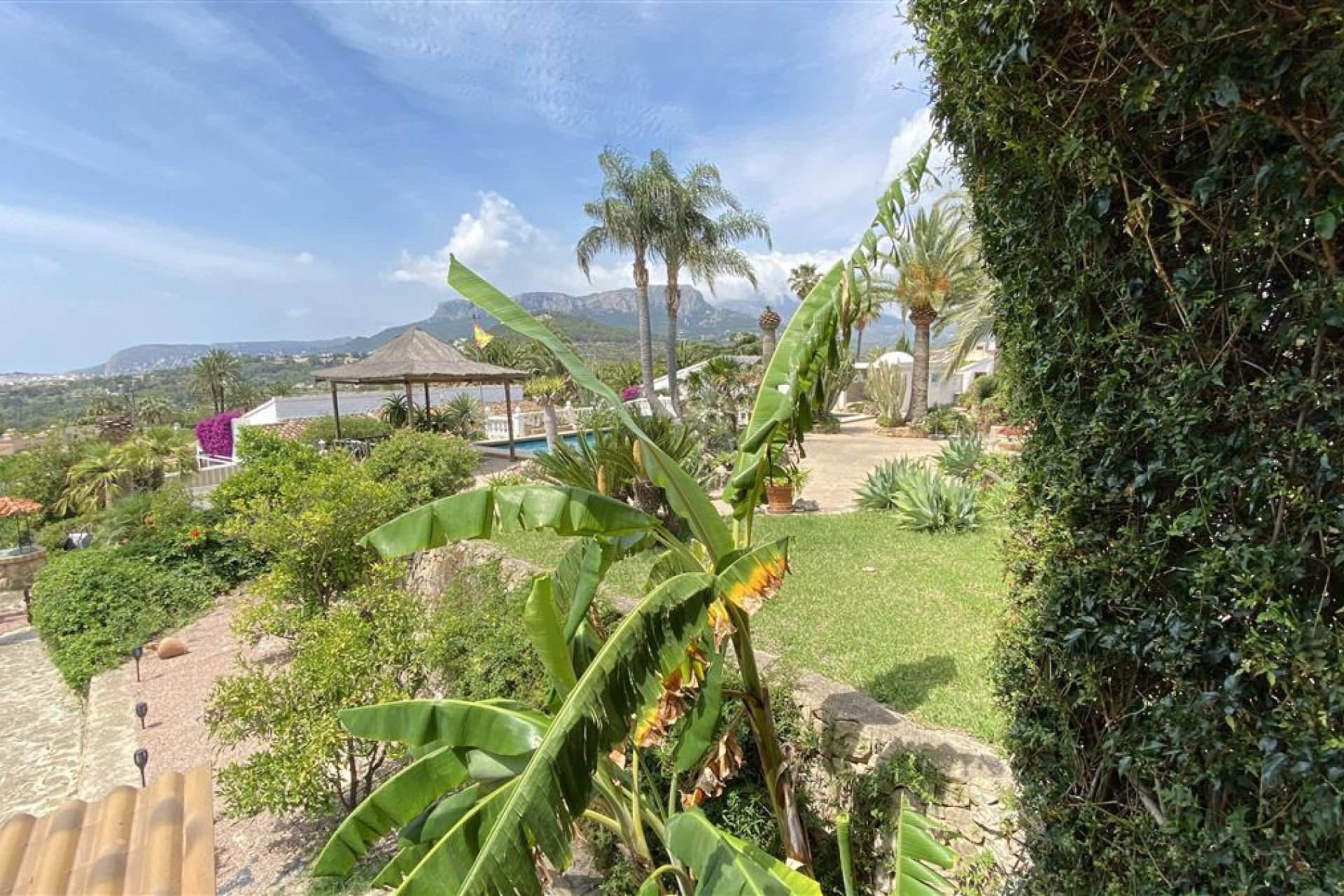 Resale - Villa - Calpe - Empedrola