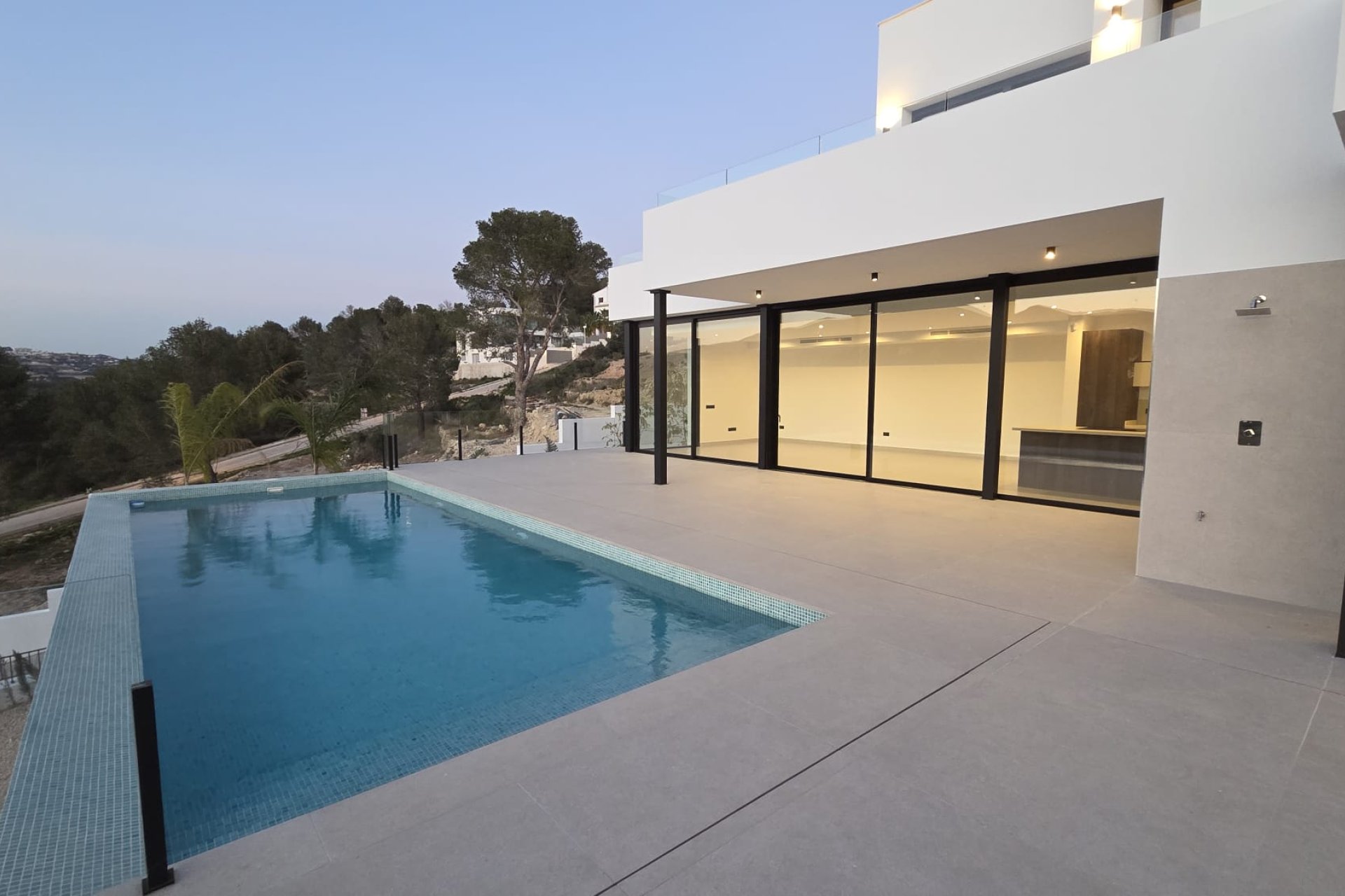 Resale - Villa - Calpe - Empedrola