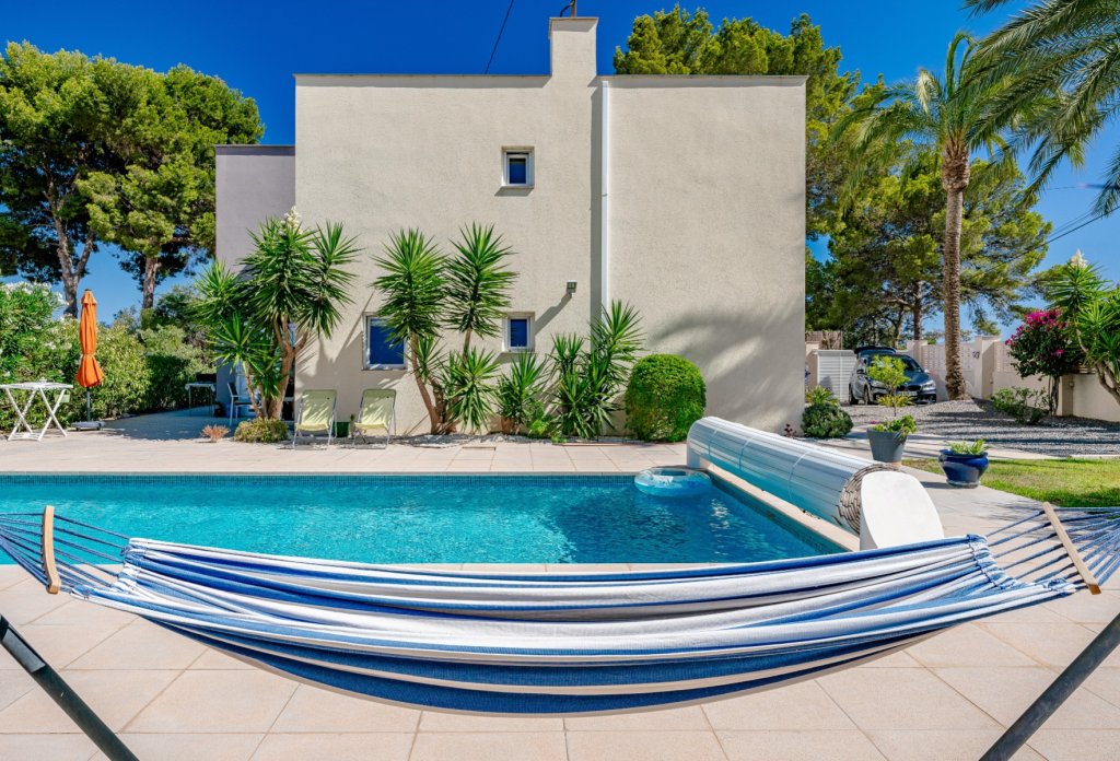 Resale - Villa - Calpe - Estacion