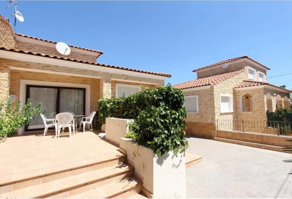 Resale - Villa - Calpe - La Merced