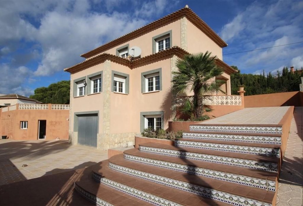 Resale - Villa - Calpe - Los Pinos