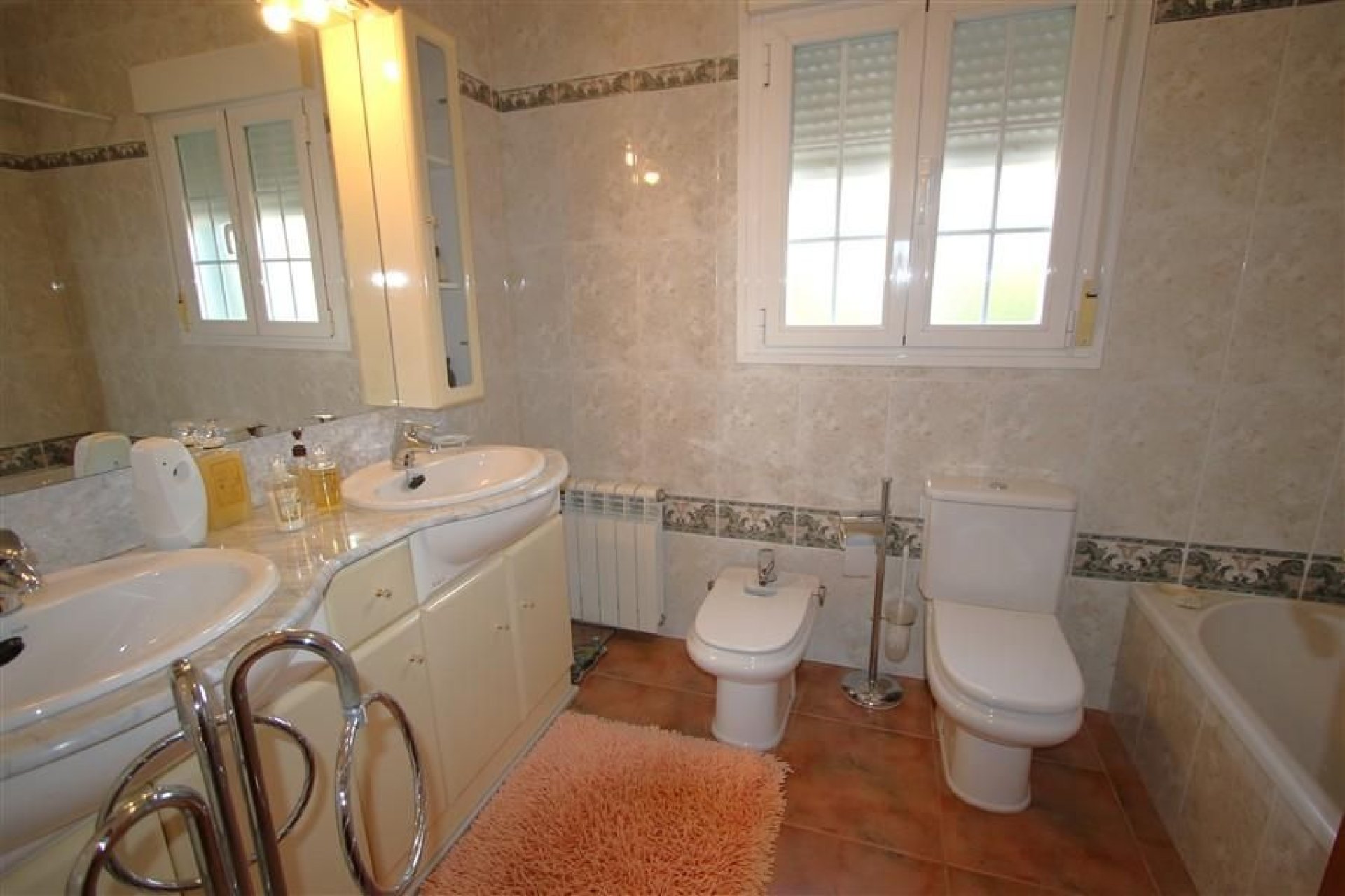 Resale - Villa - Calpe - Los Pinos
