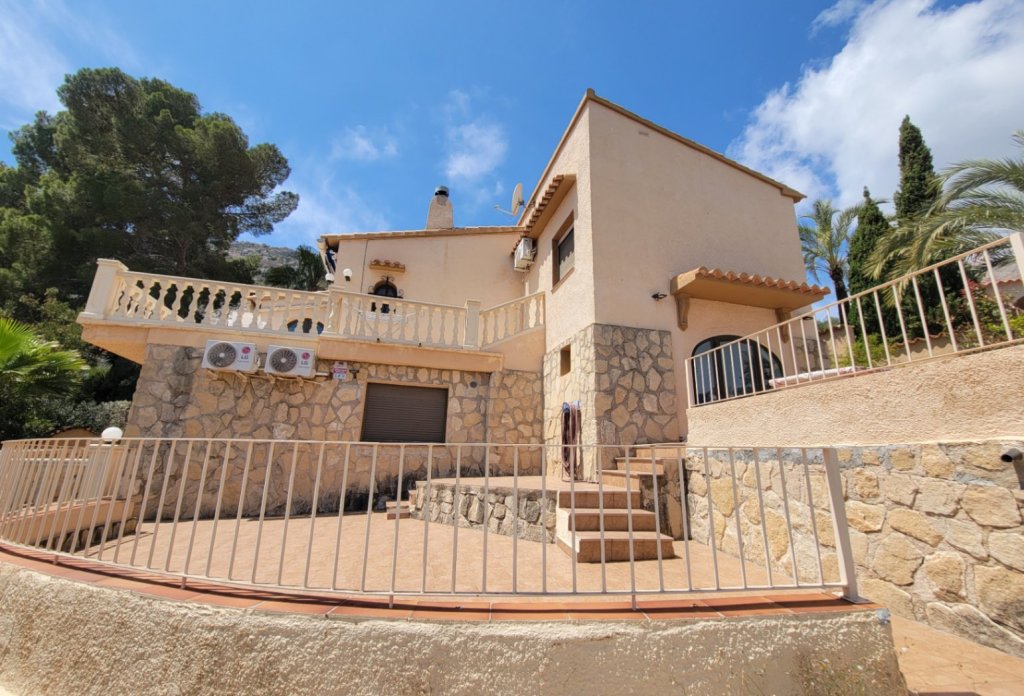 Resale - Villa - Calpe - Maryvilla