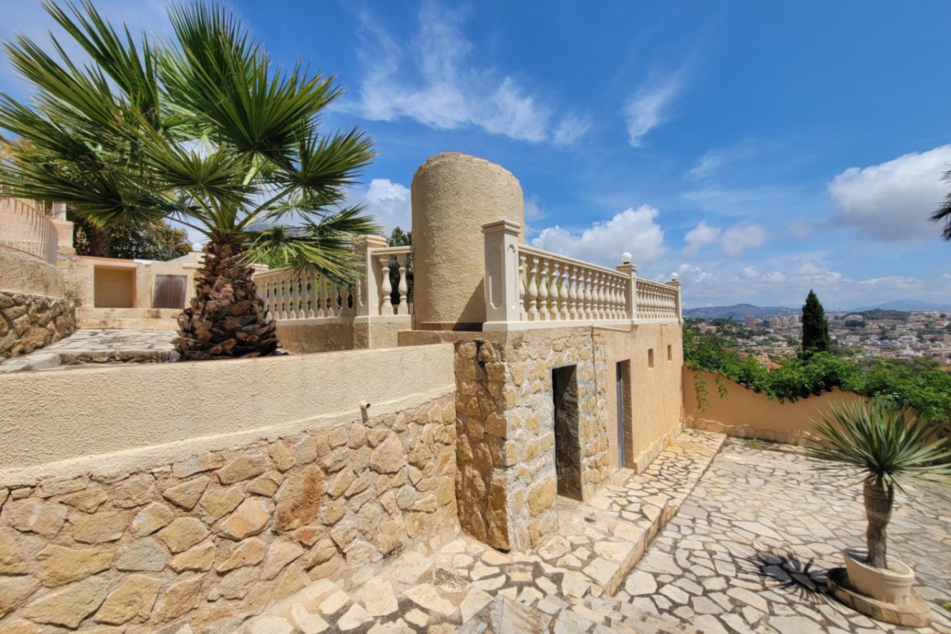 Resale - Villa - Calpe - Maryvilla