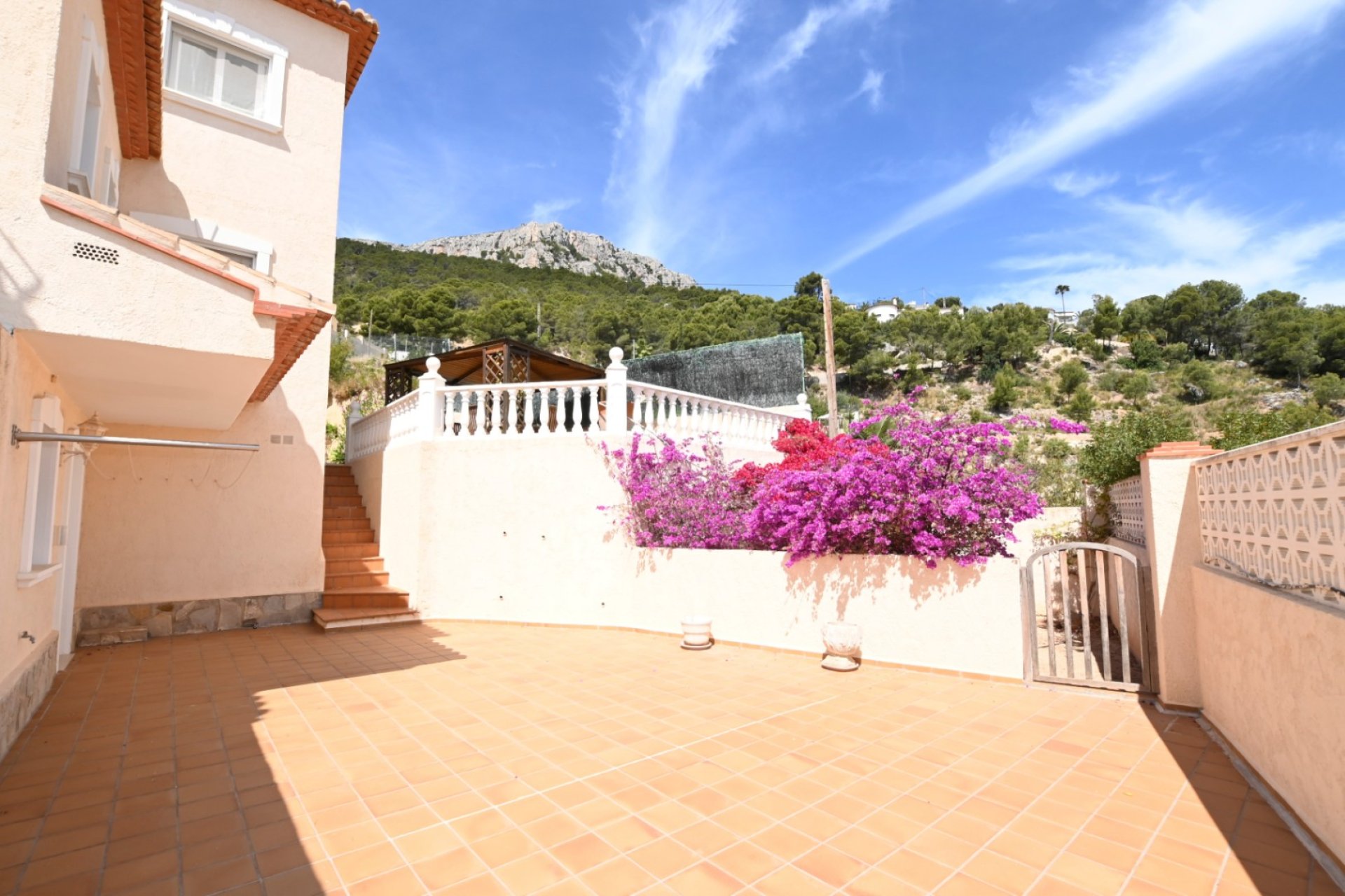 Resale - Villa - Calpe - Oltamar