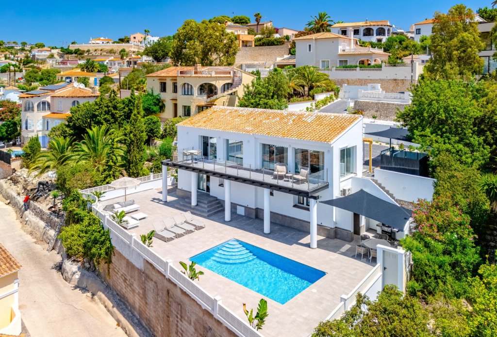 Resale - Villa - Calpe - Puerto blanco