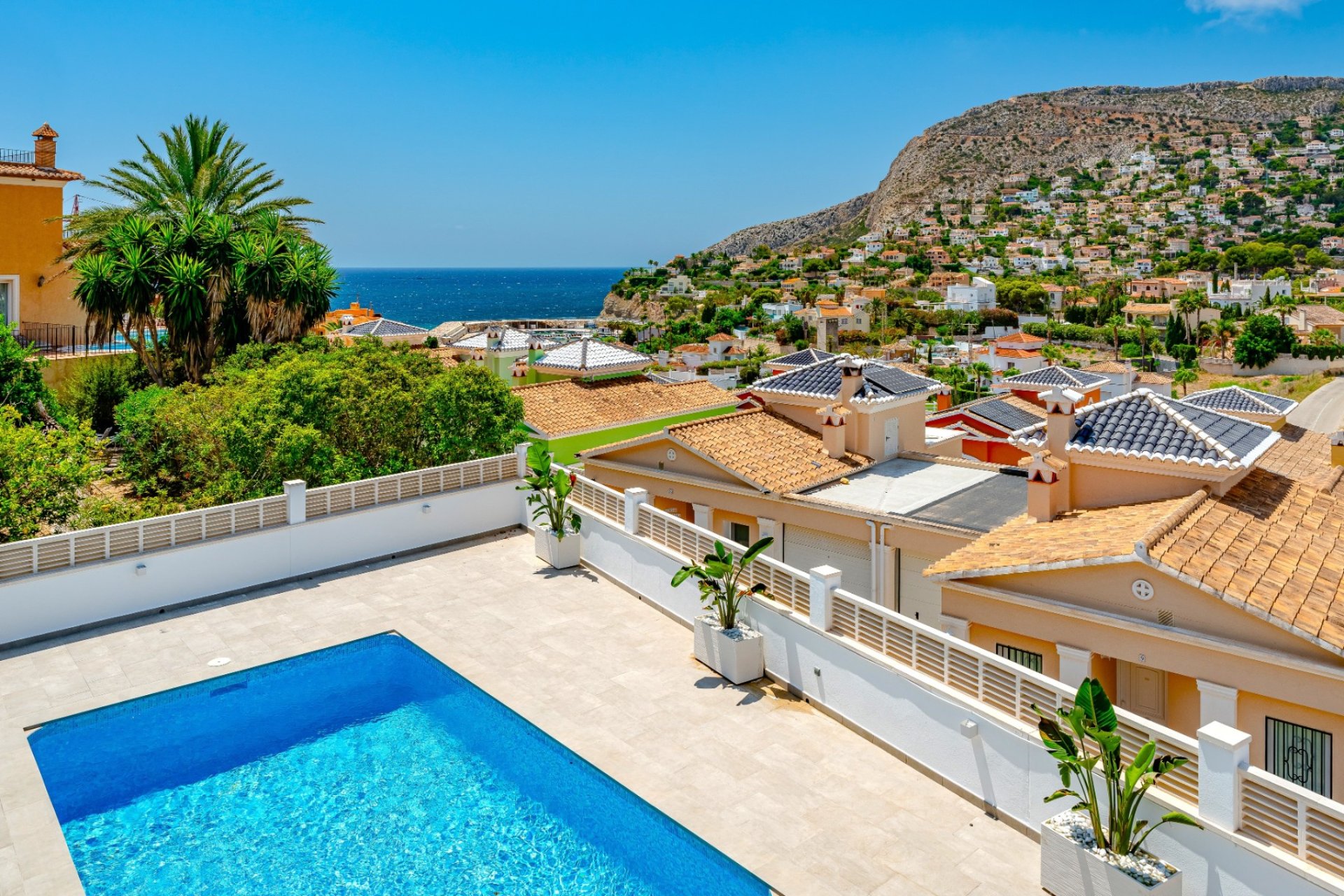 Resale - Villa - Calpe - Puerto blanco