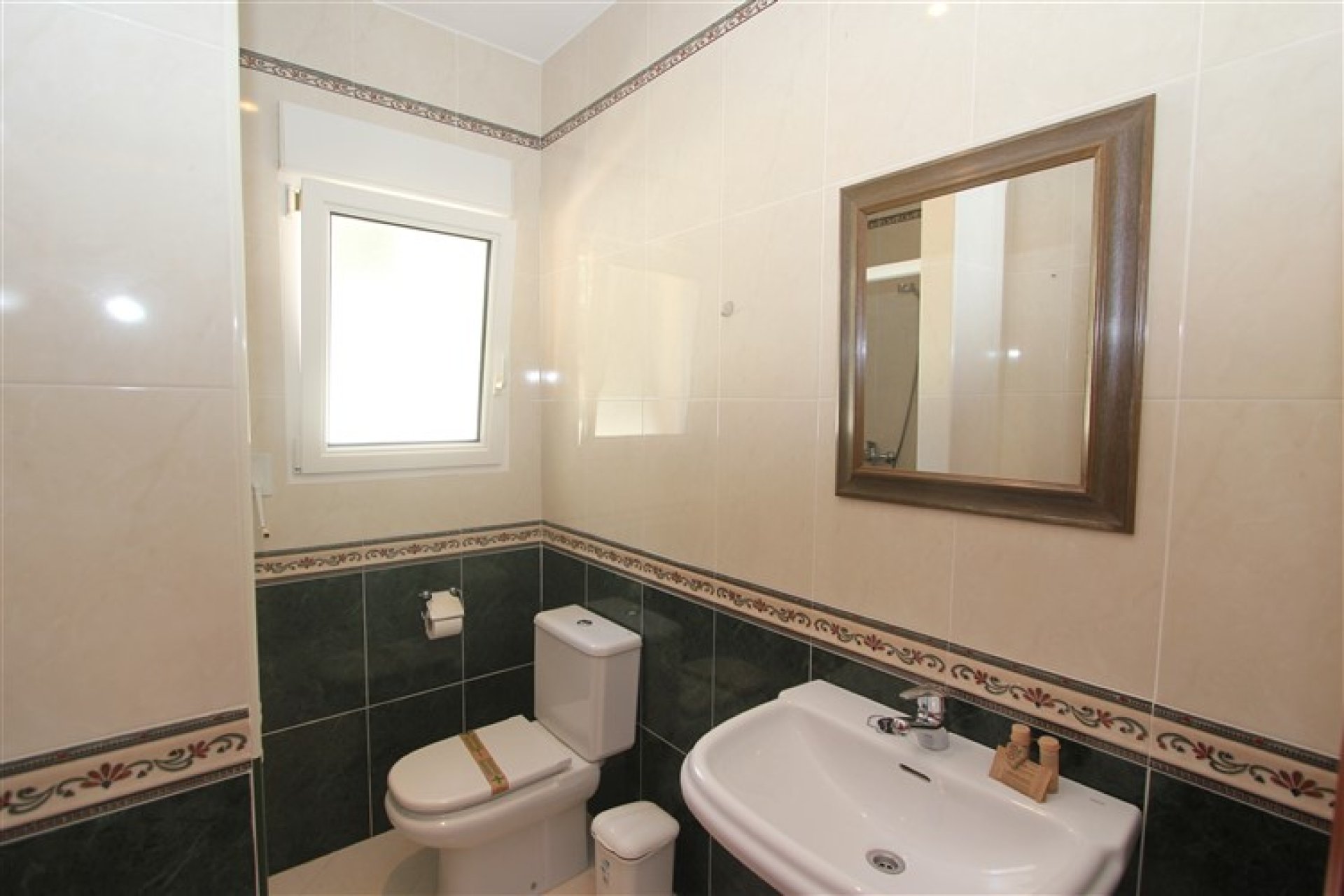 Resale - Villa - Calpe - Urbanizaciones