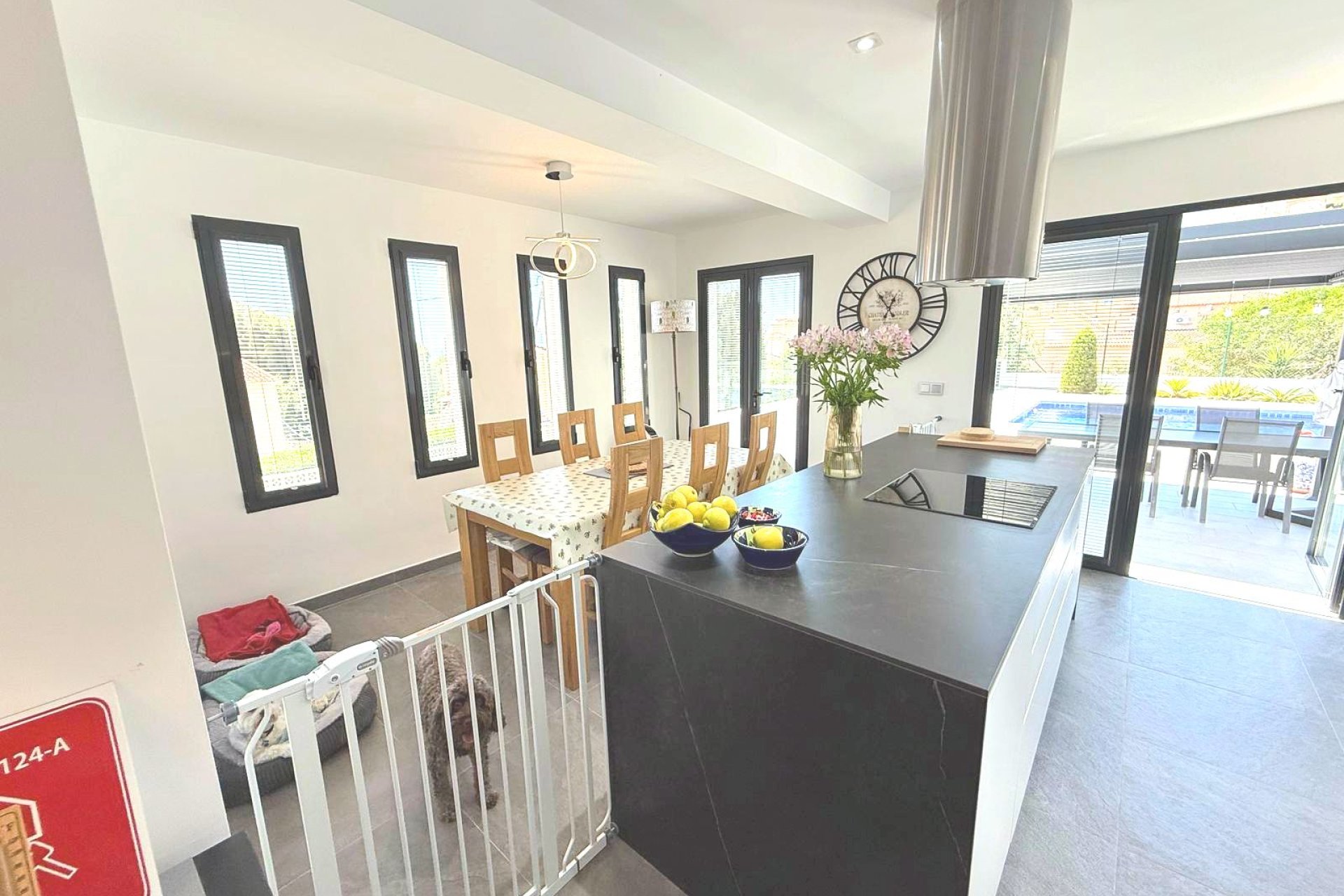 Resale - Villa - Calpe - Urbanizaciones